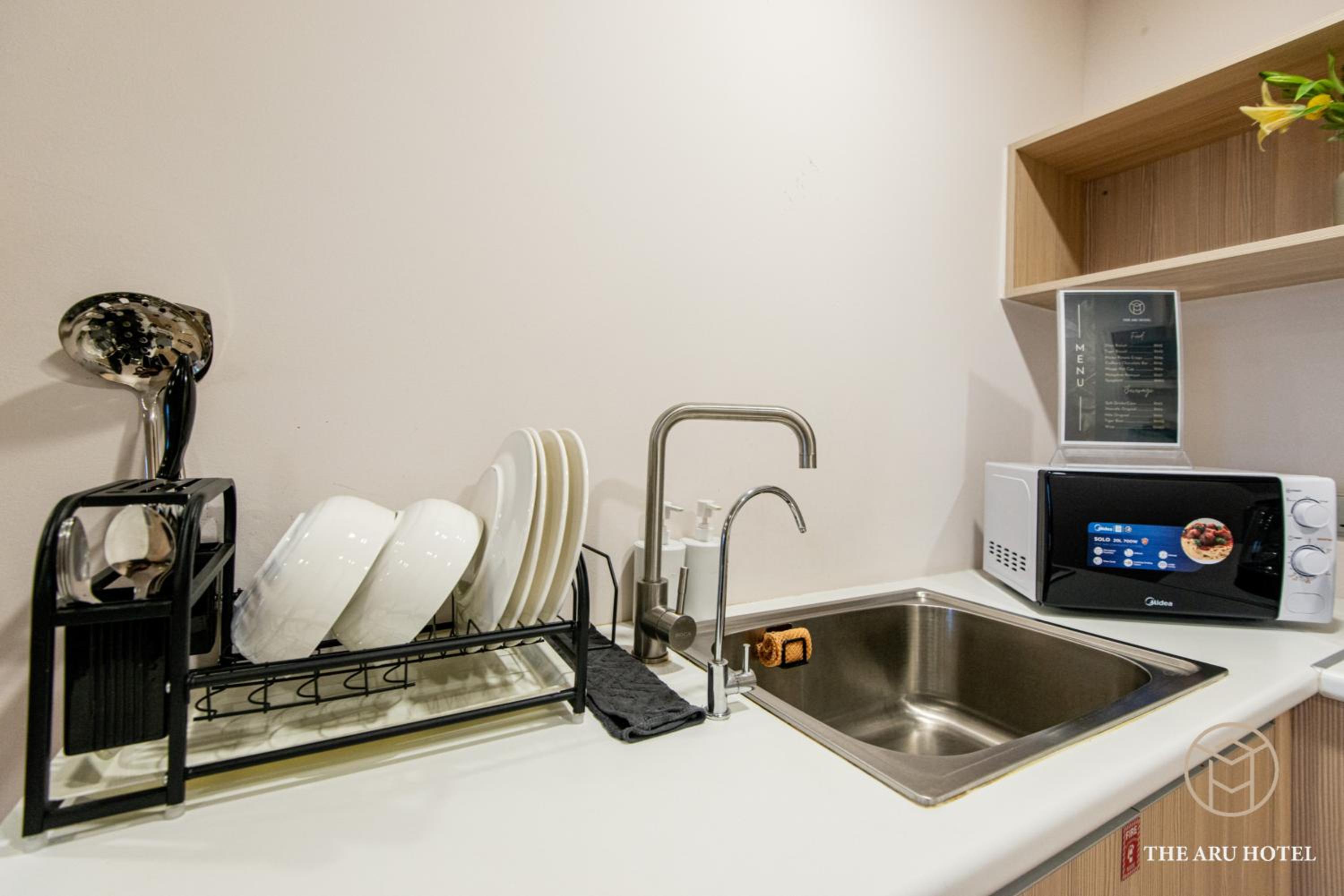 2-Bedroom Executive Suites with Airport View - Photo 49