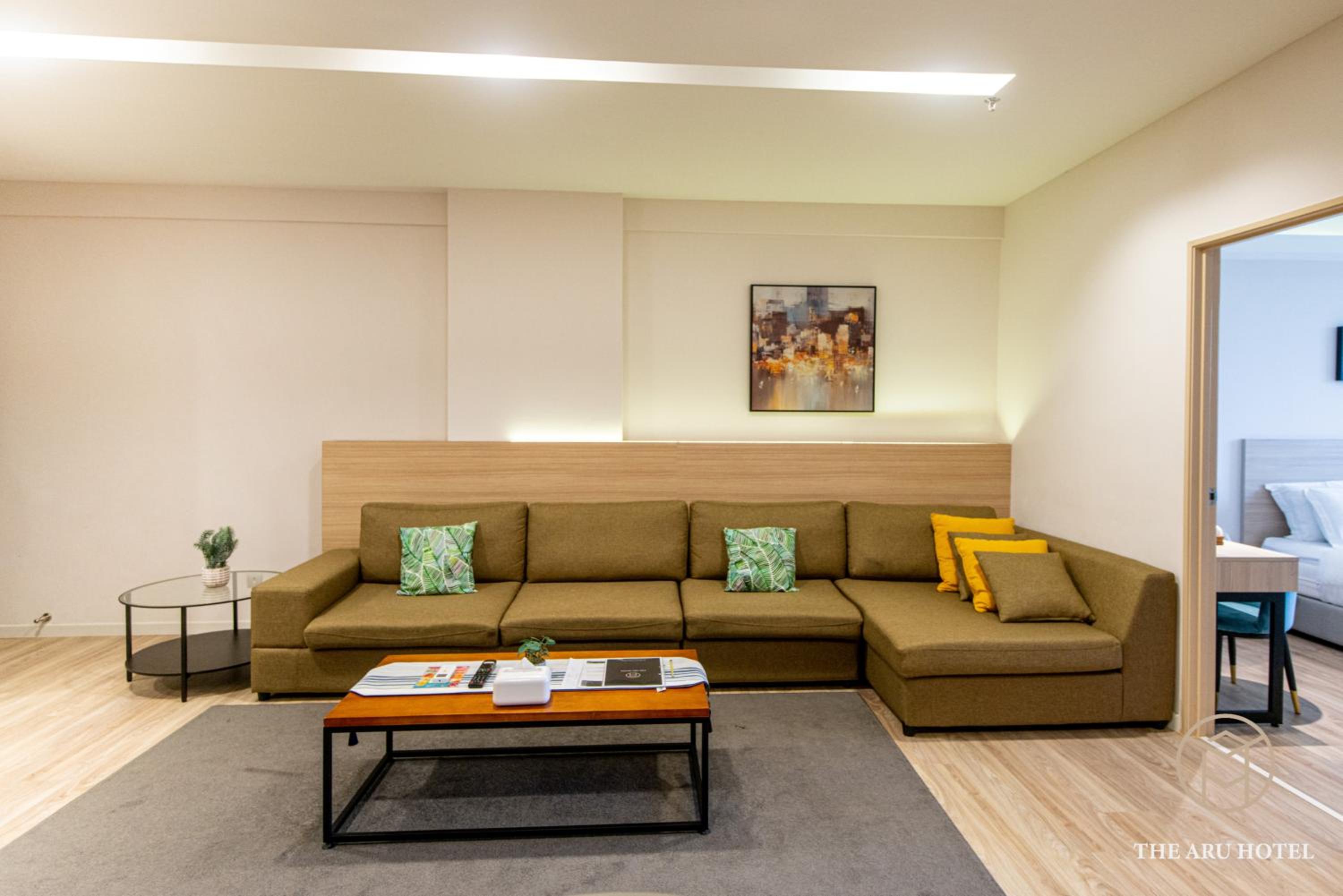 2-Bedroom Executive Suites with Airport View - Photo 34