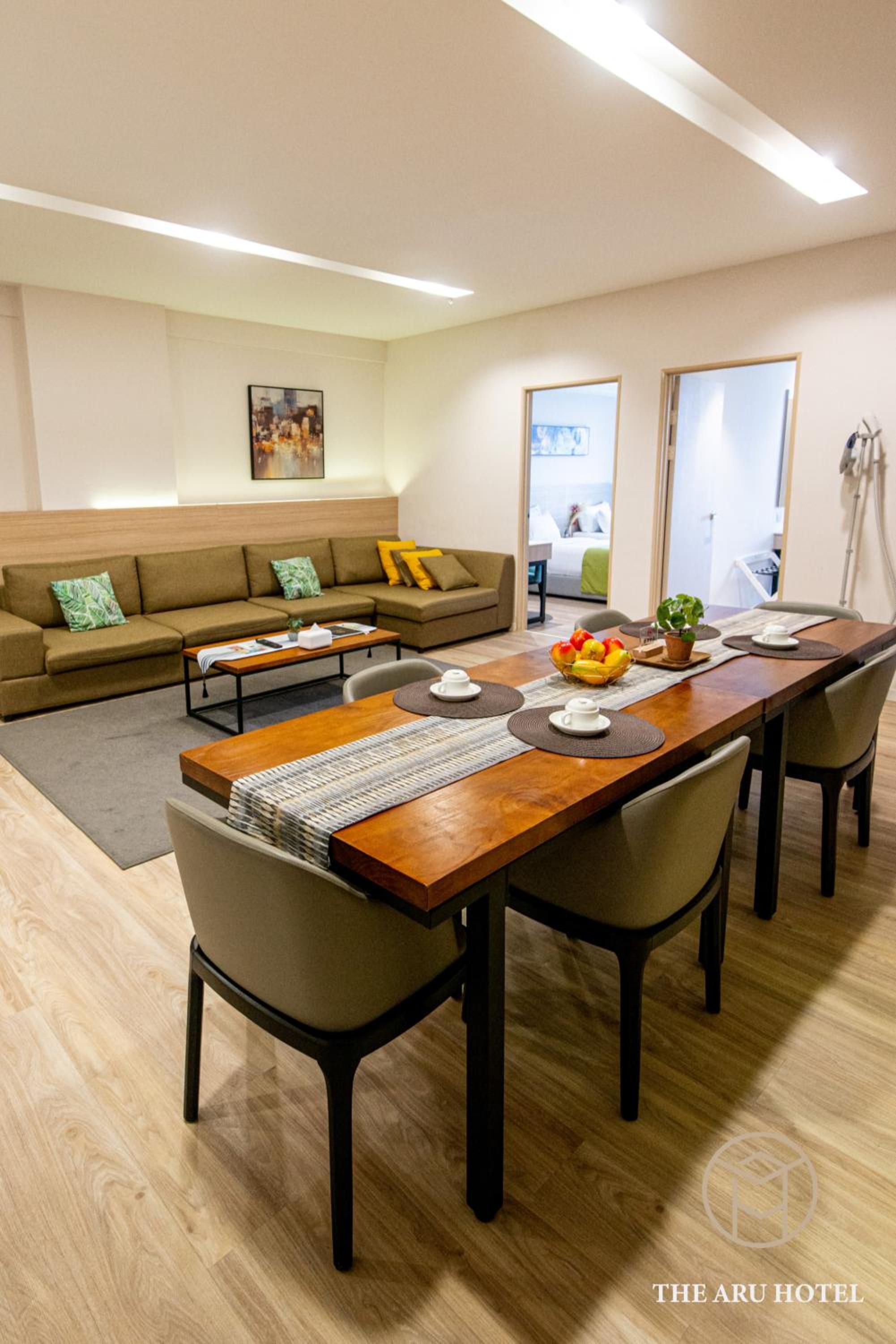 2-Bedroom Executive Suites with Airport View - Photo 19
