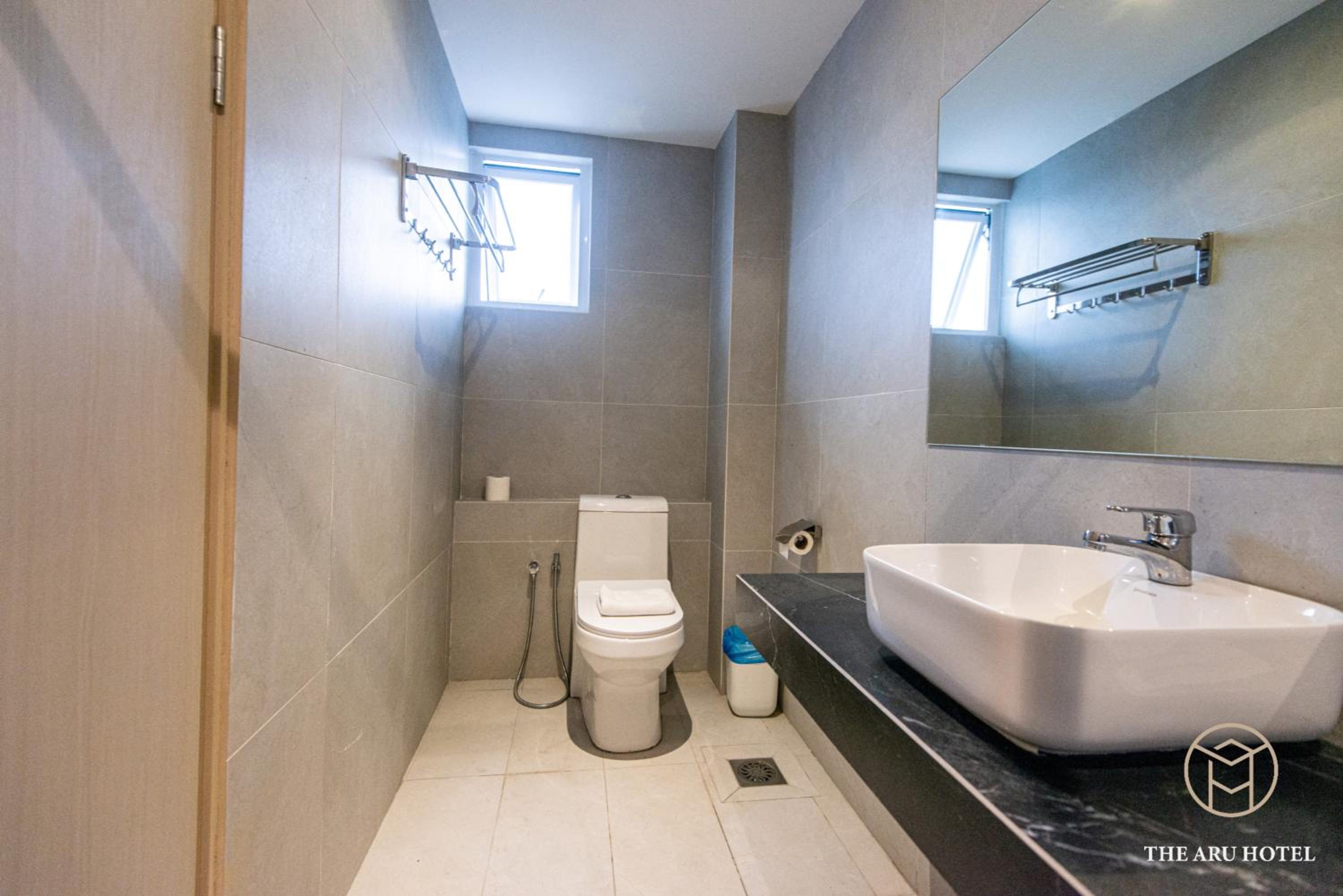 3-Bedroom Family Suites with City View - Photo 45