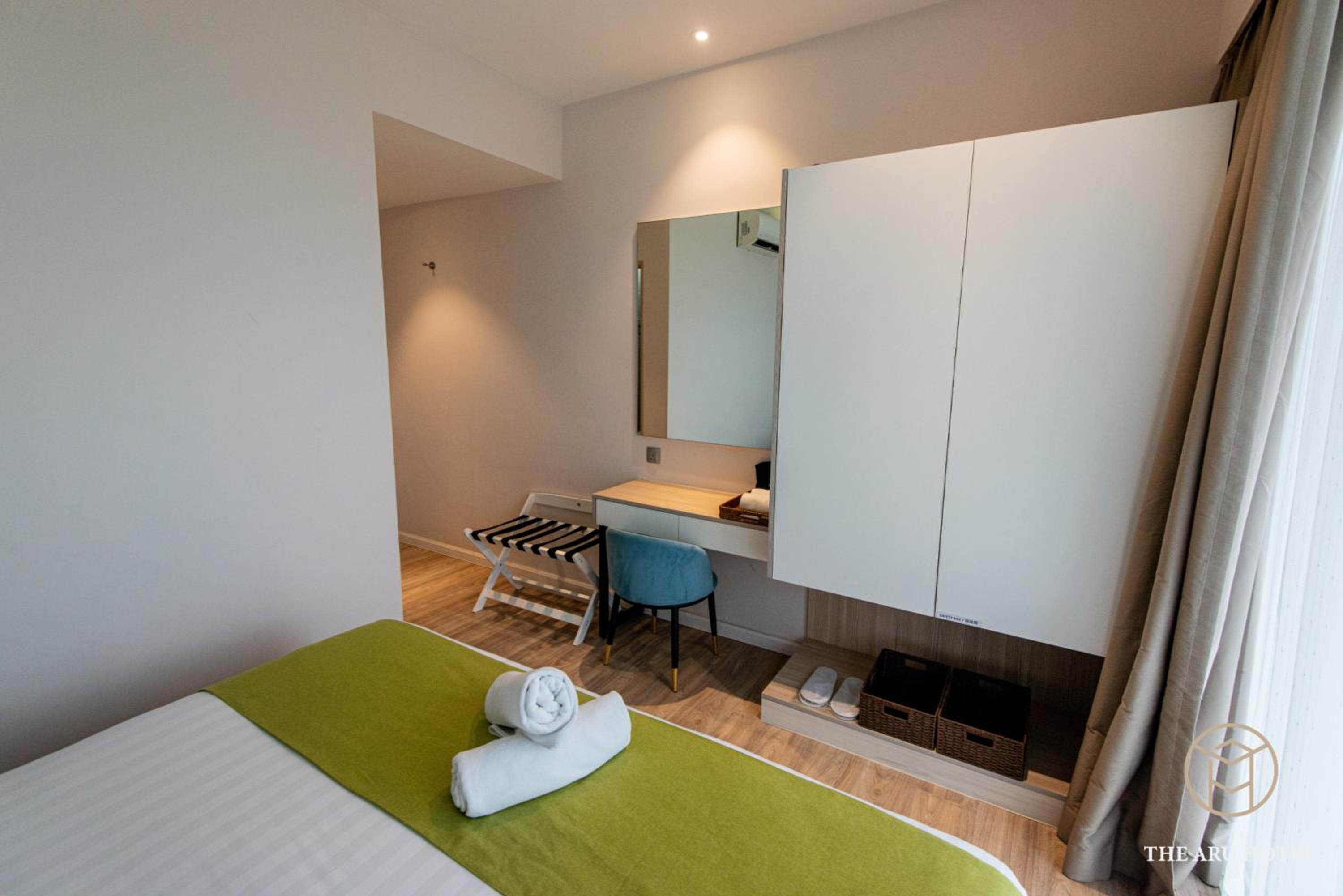 2-Bedroom Executive Suites with Airport View - Photo 53