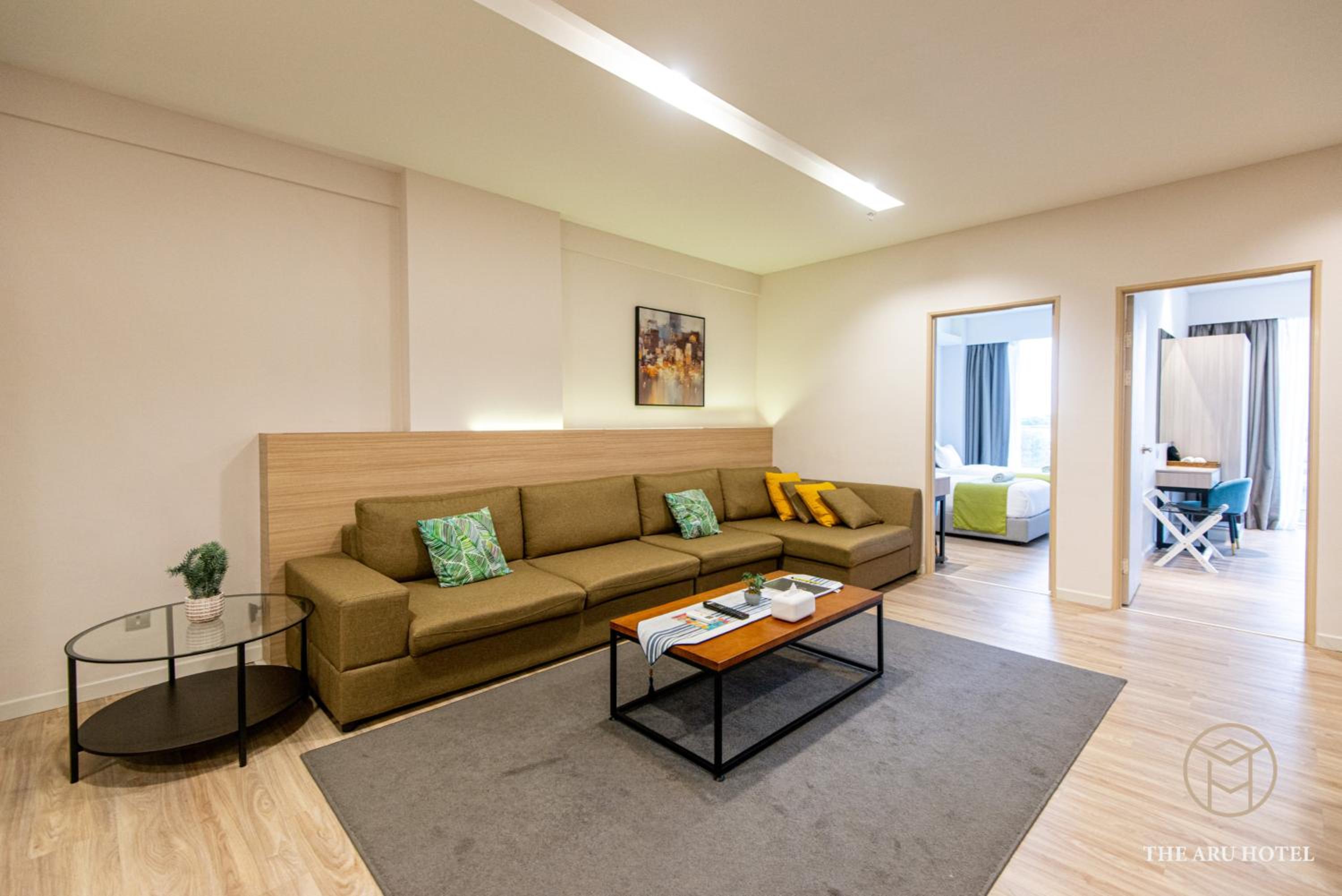 2-Bedroom Executive Suites with Airport View - Photo 30