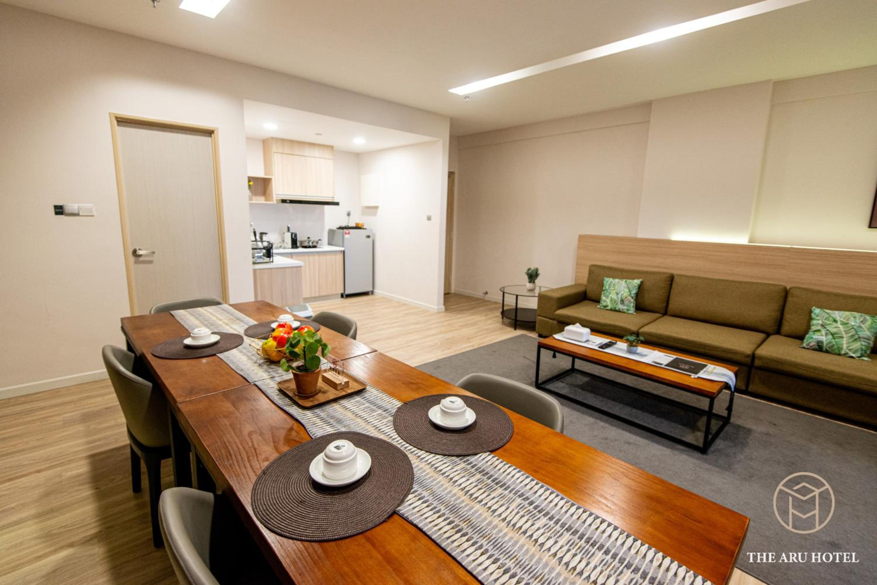 2-Bedroom Executive Suites with Airport View - Photo 29