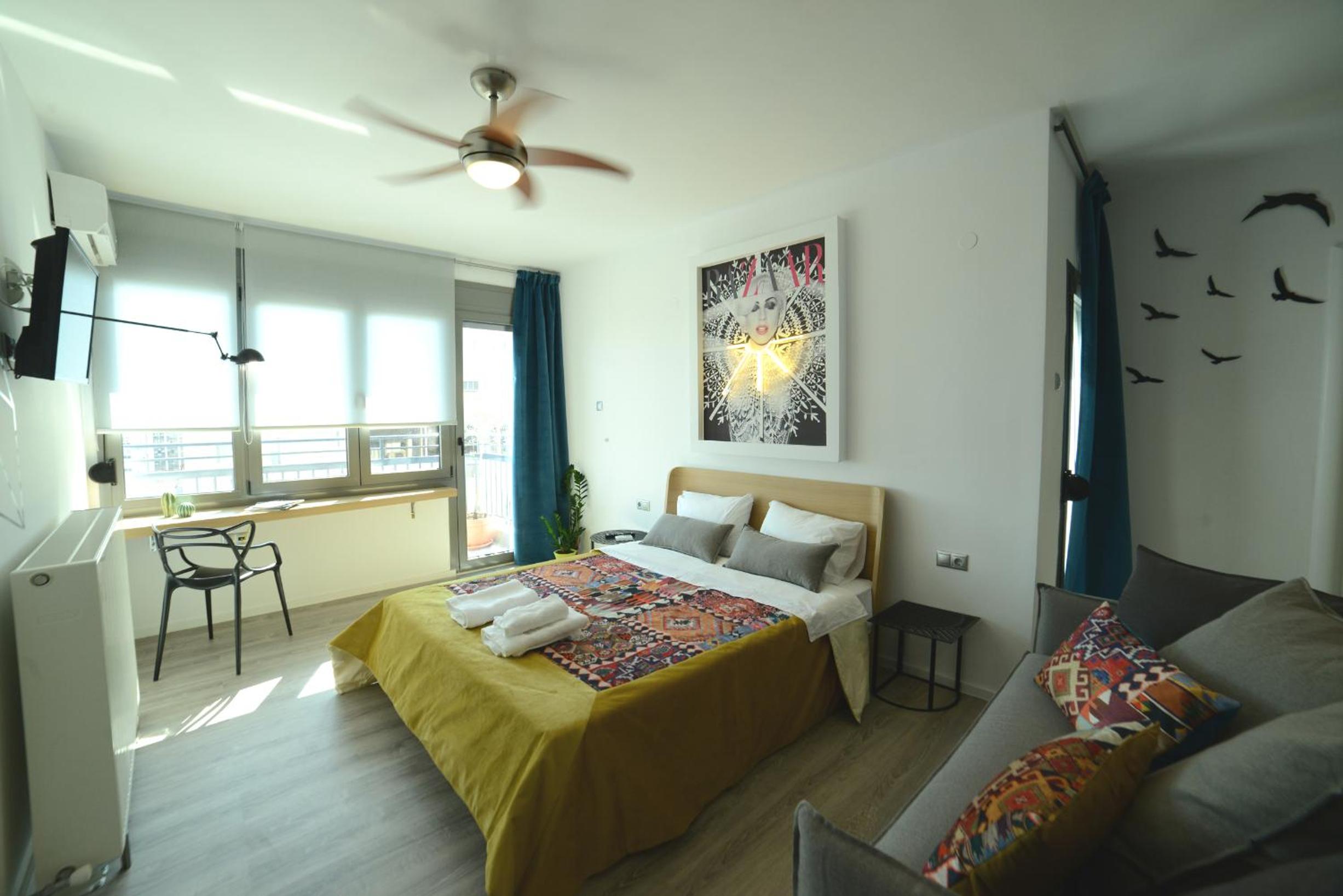 Apartment with Balcony