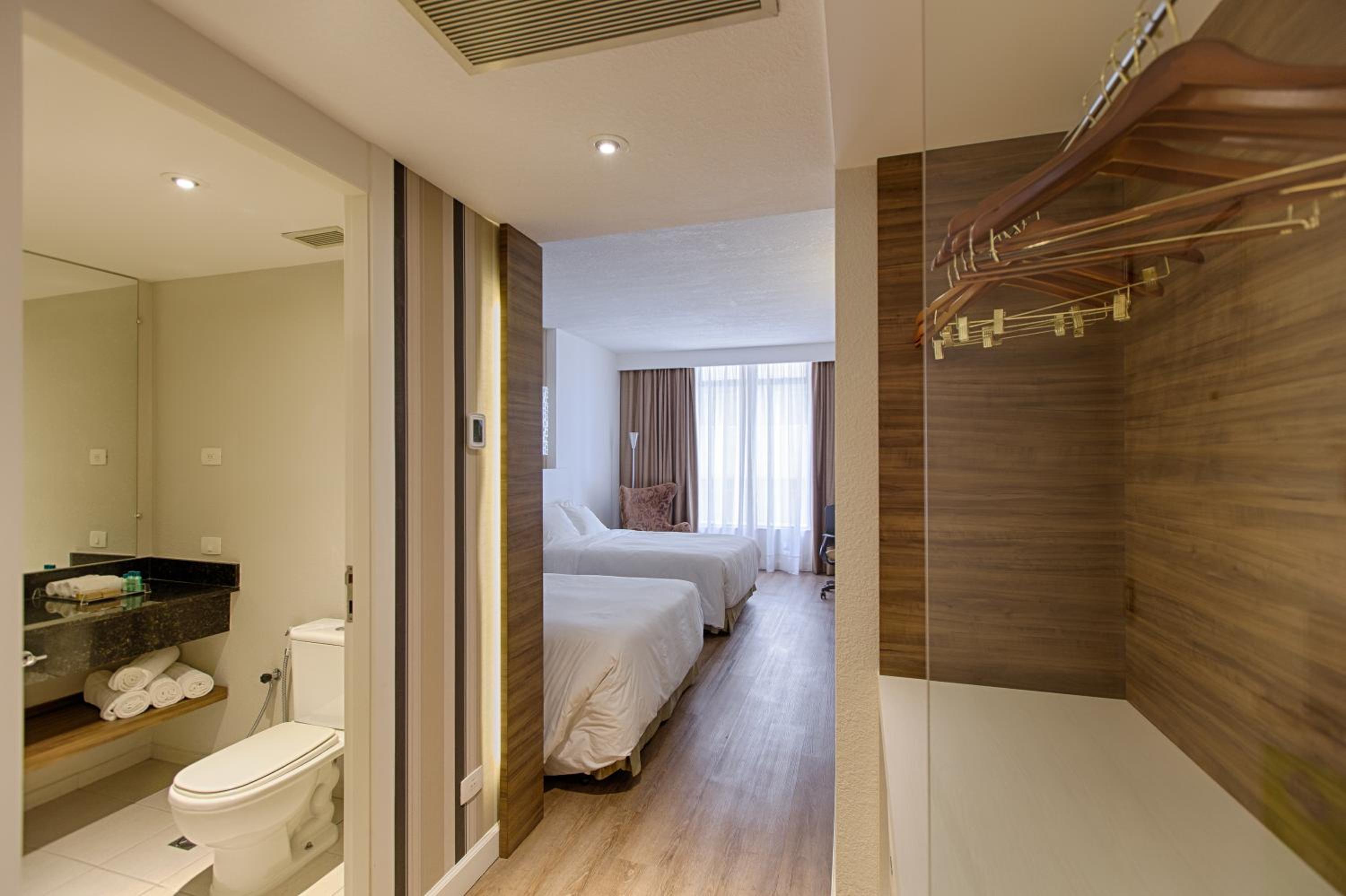 1 Superior Double Room - Non-Smoking - Photo 6