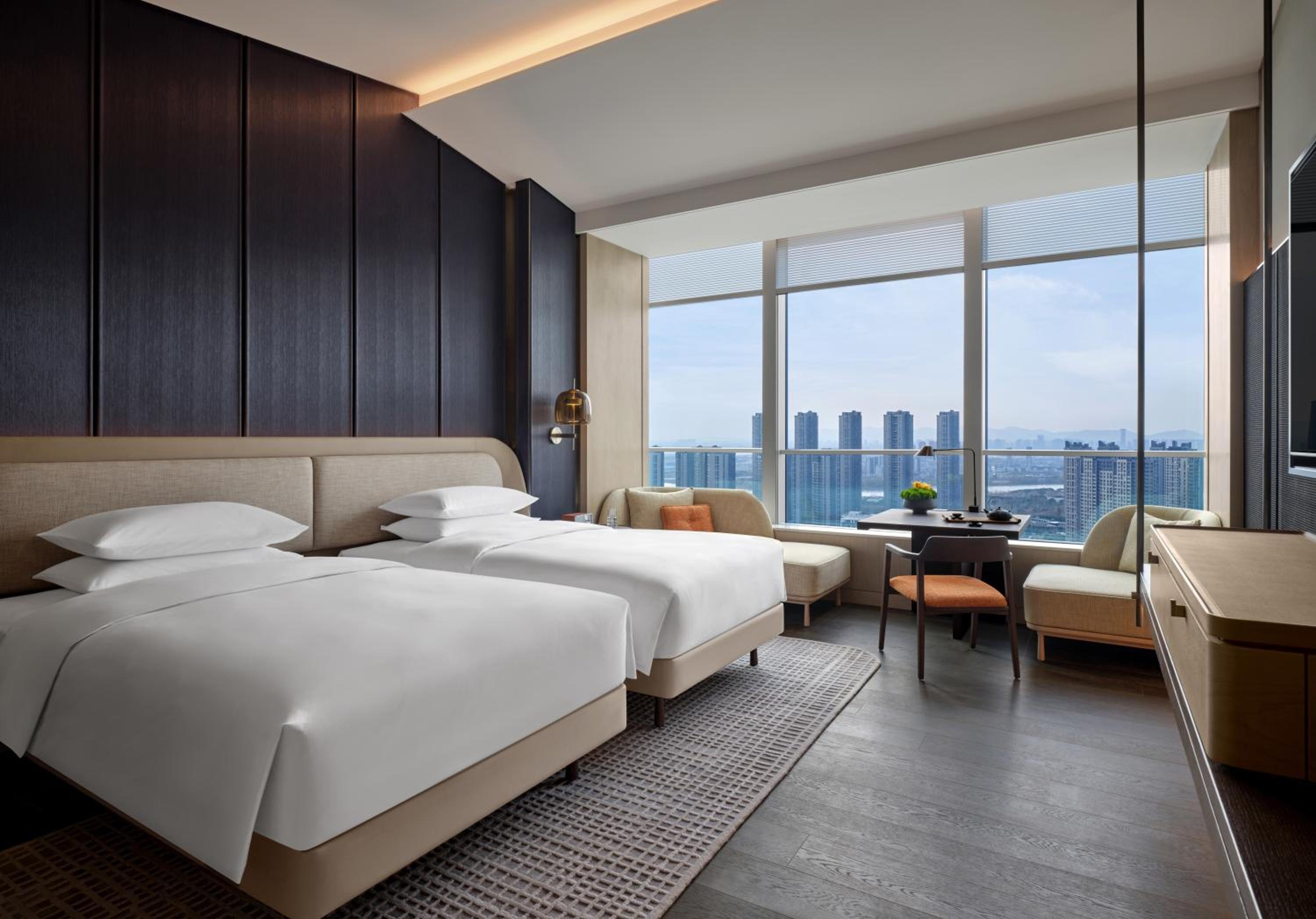 2 Twin Beds Deluxe Room with River View