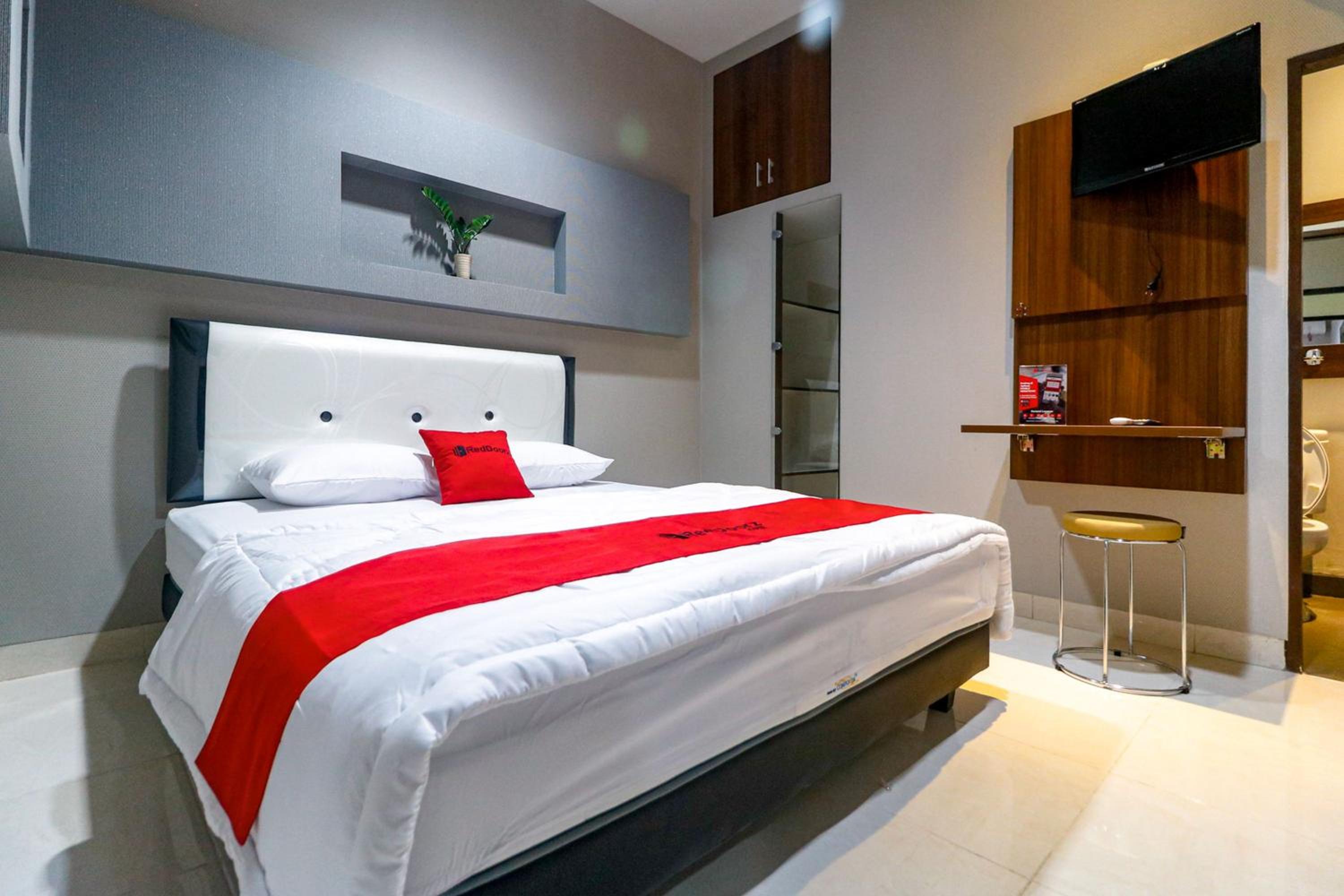 Standard Double Room - Photo 4