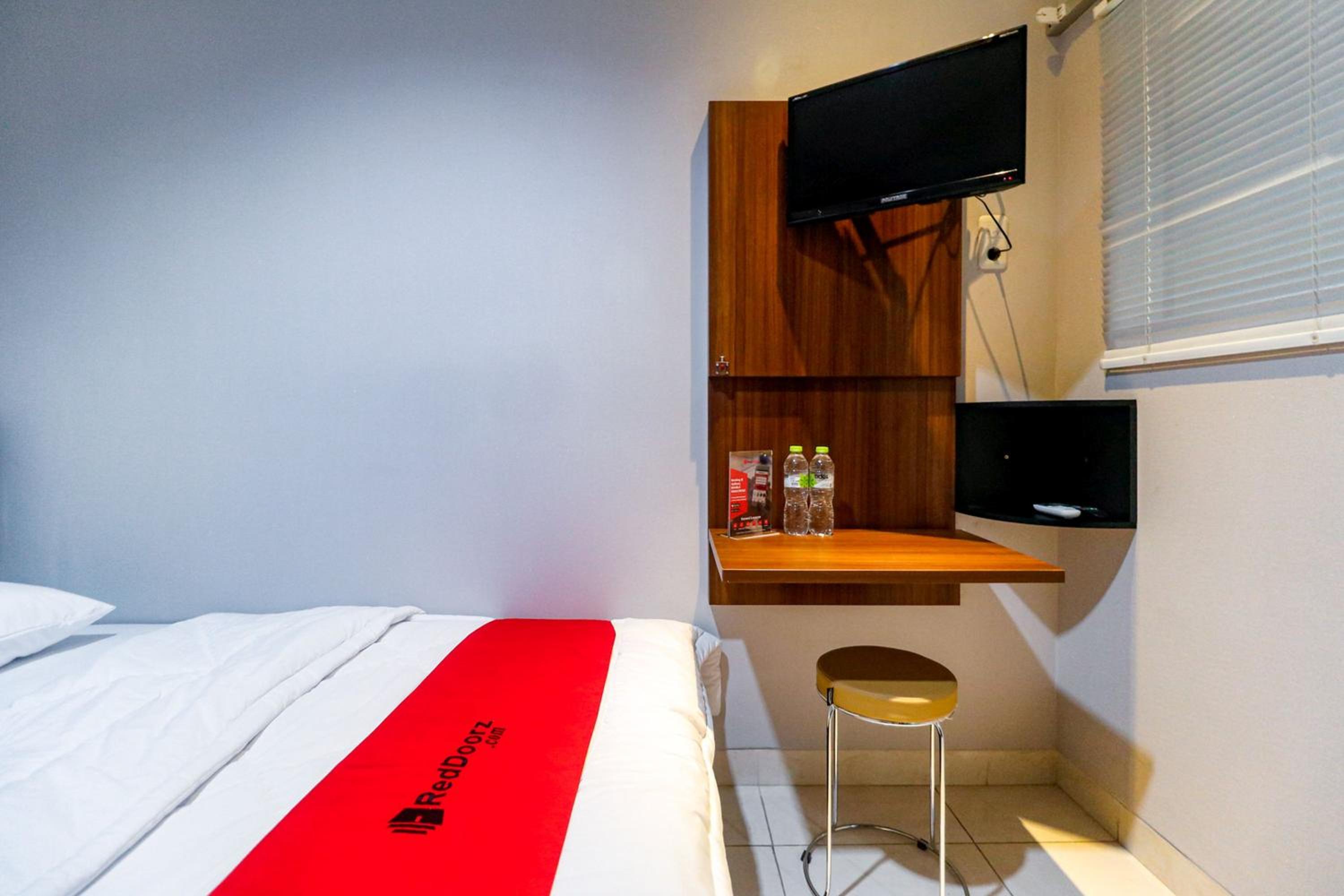 Standard Double Room - Photo 5