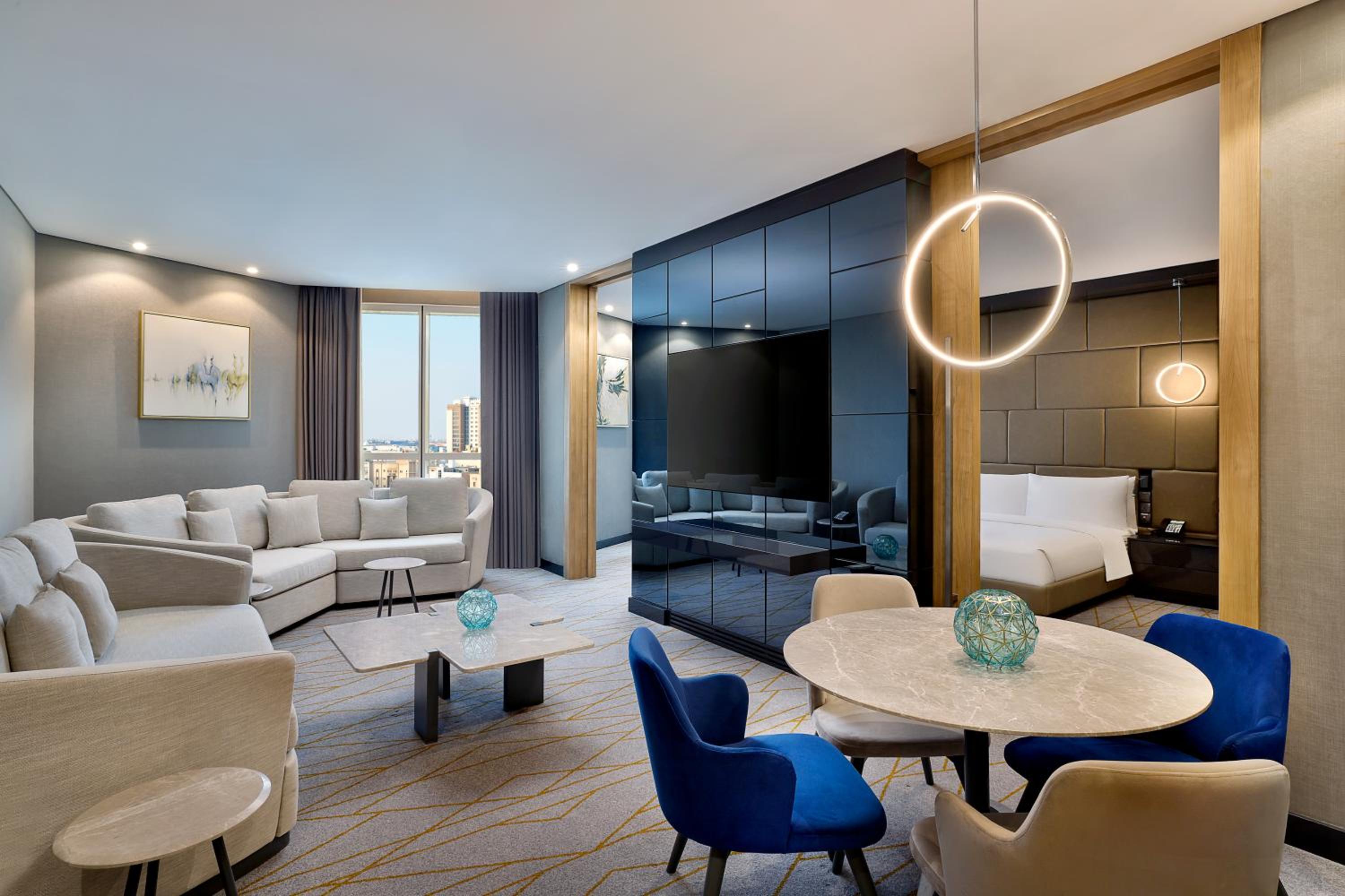 King Suite - Photo 4