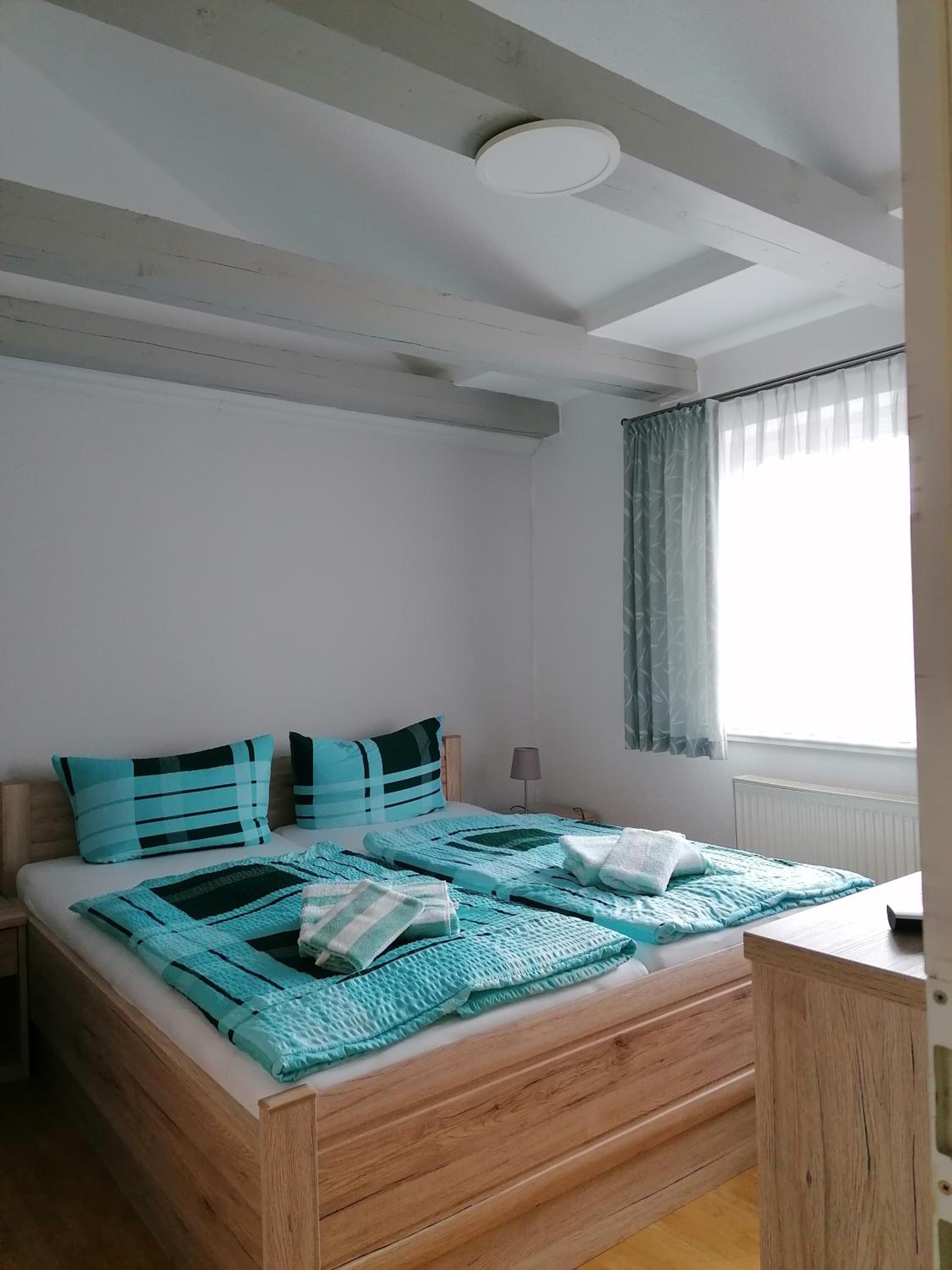 One-Bedroom Apartment - Photo 2