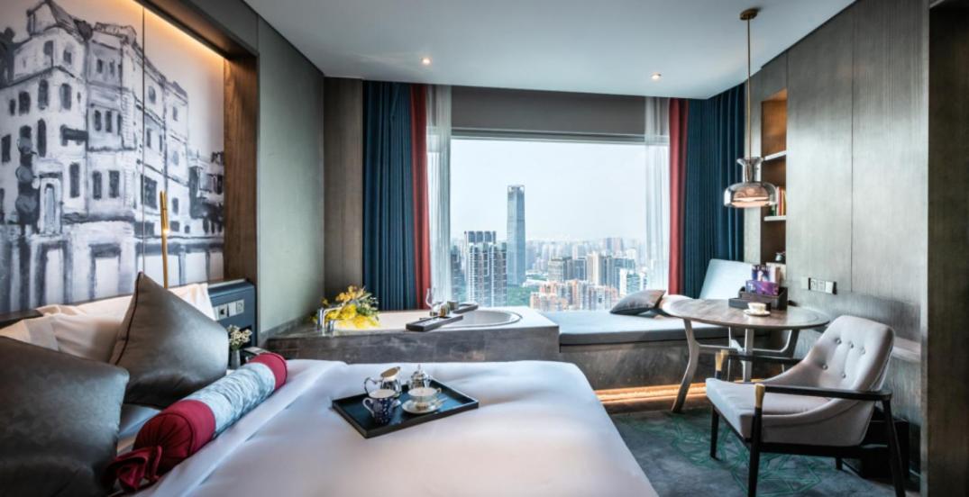 Elegant Bay View King Room - Photo 1