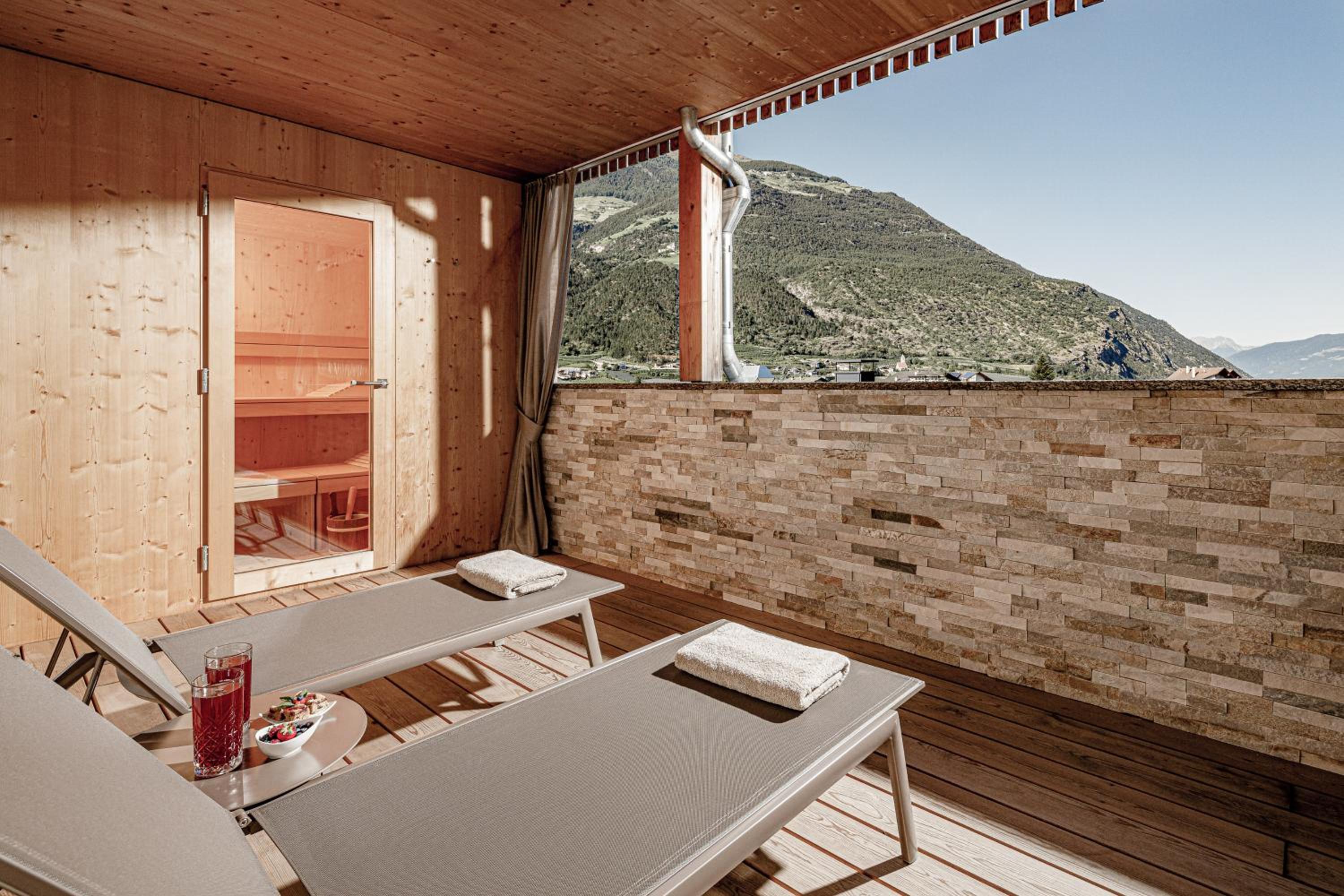 Suite with Sauna photo 2