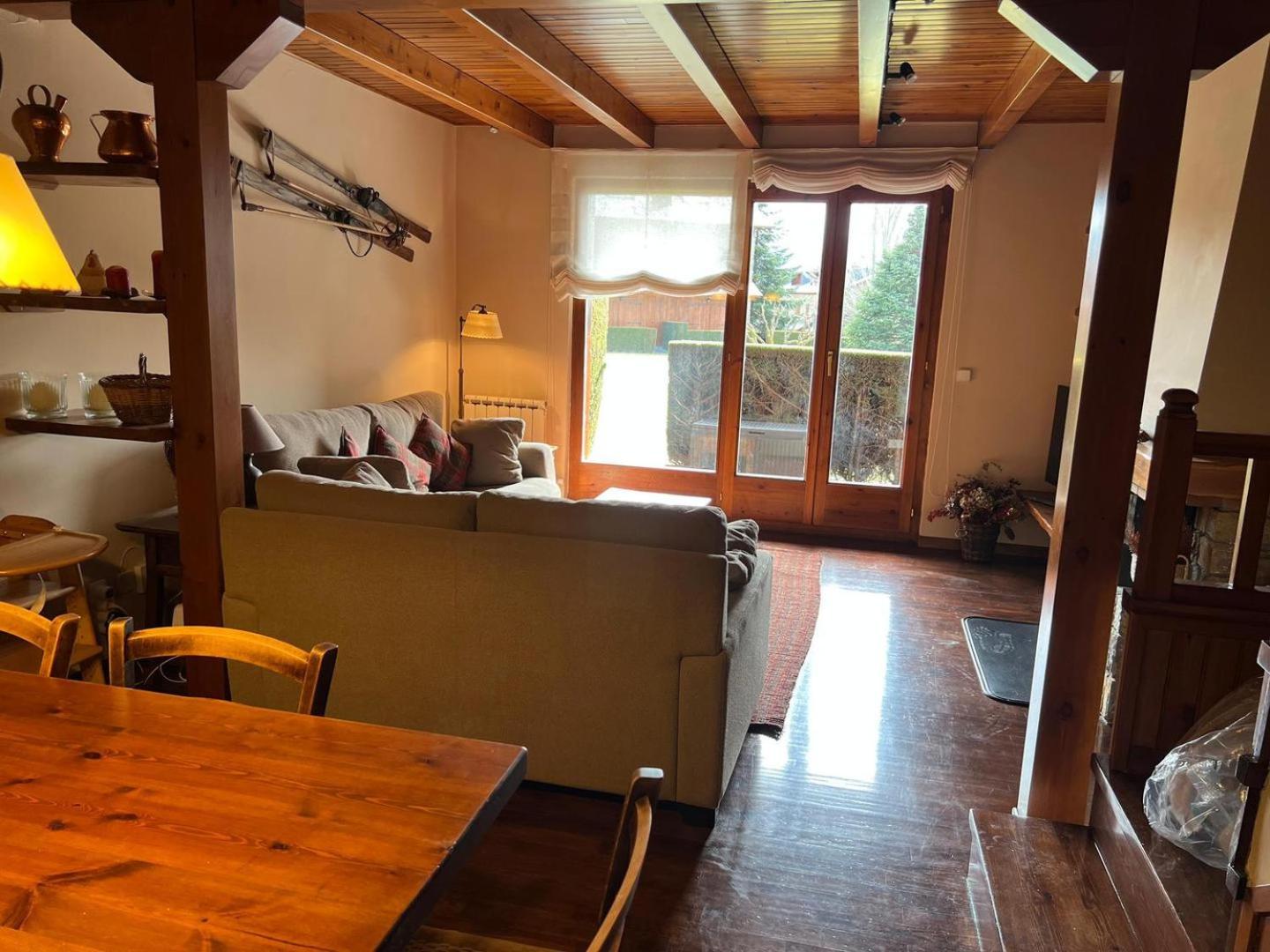 Casa de cuatro habitaciones