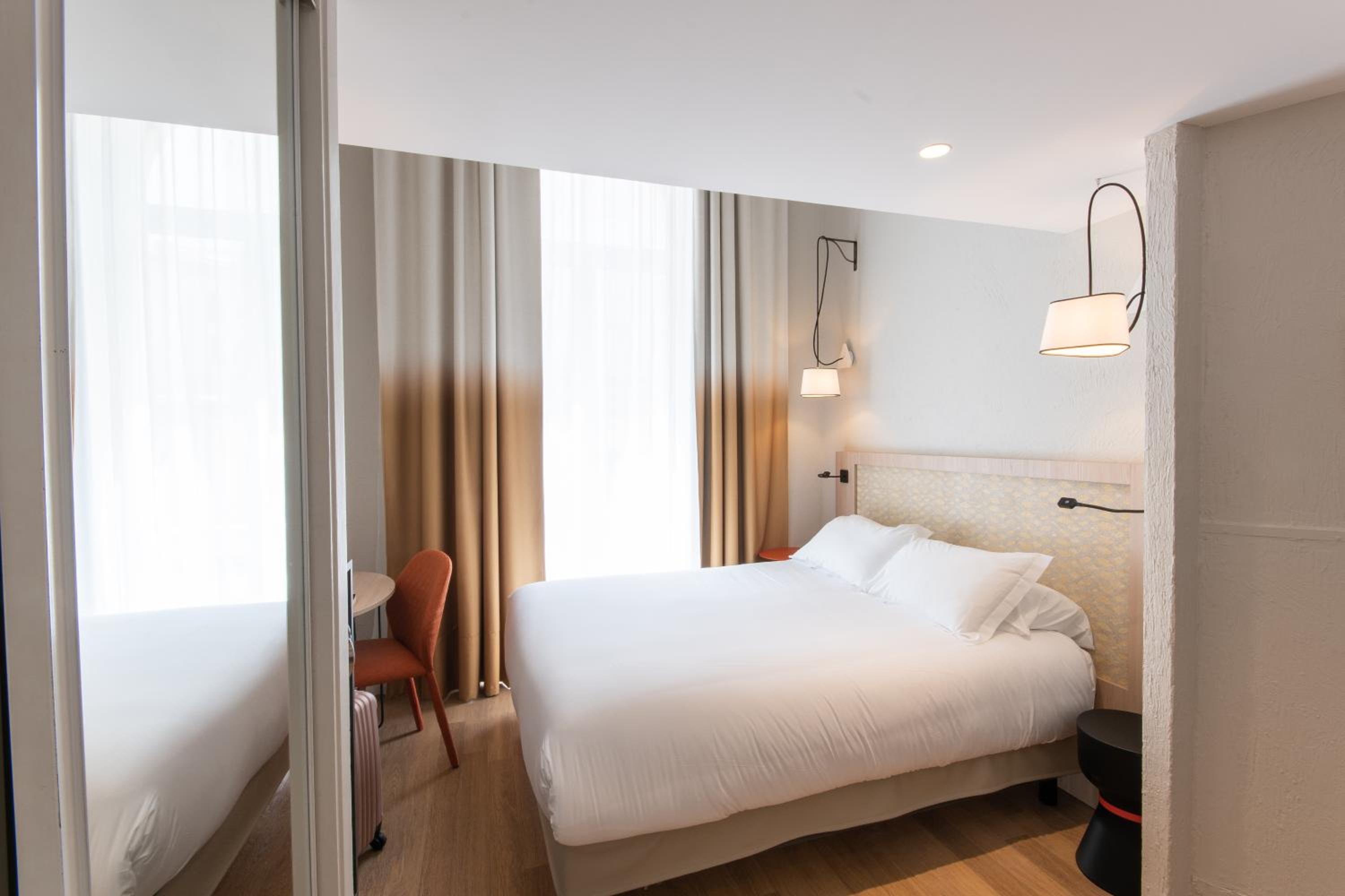 Quadruple Room - Photo 6