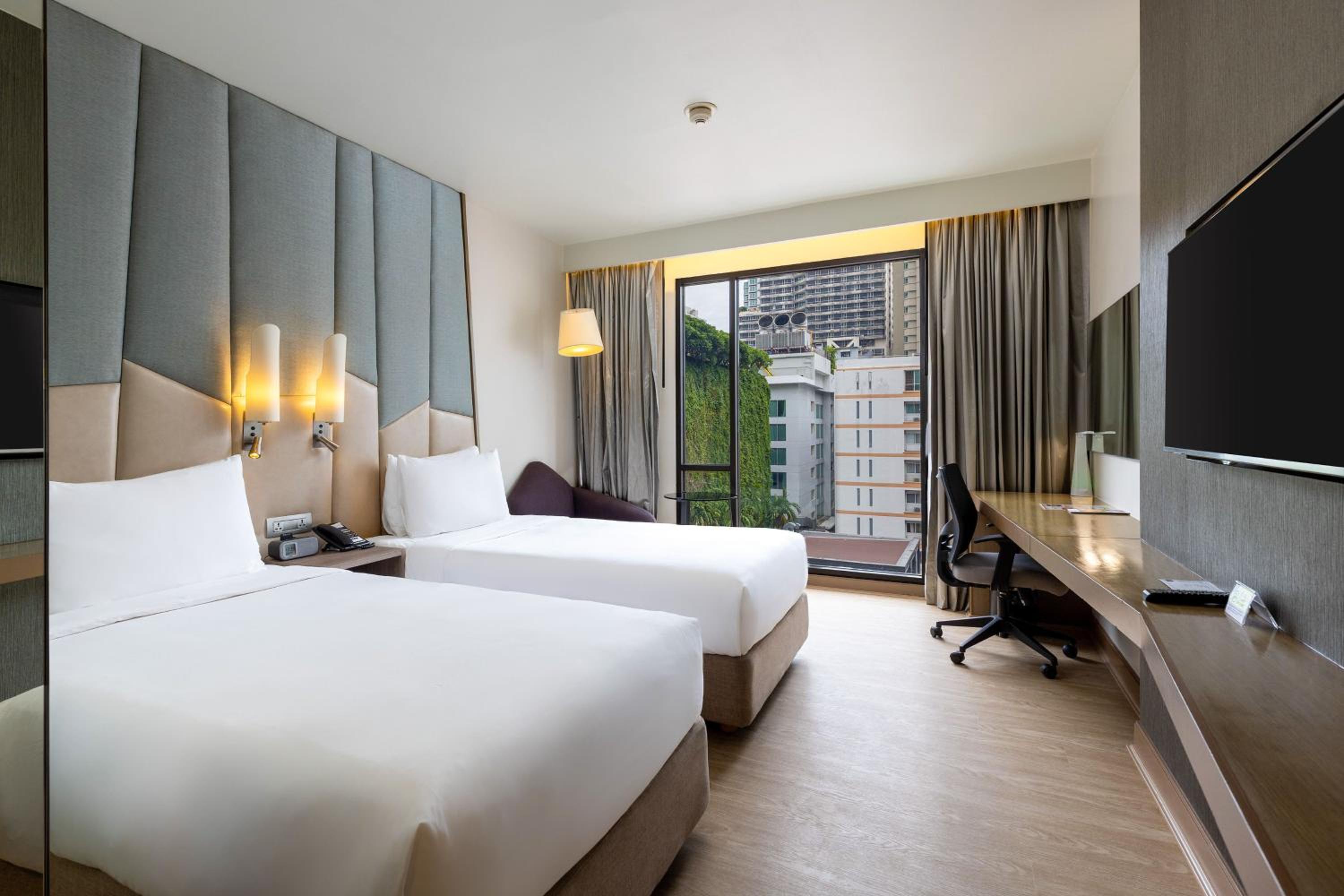 Standard Twin Room - Free Breakfast photo 3