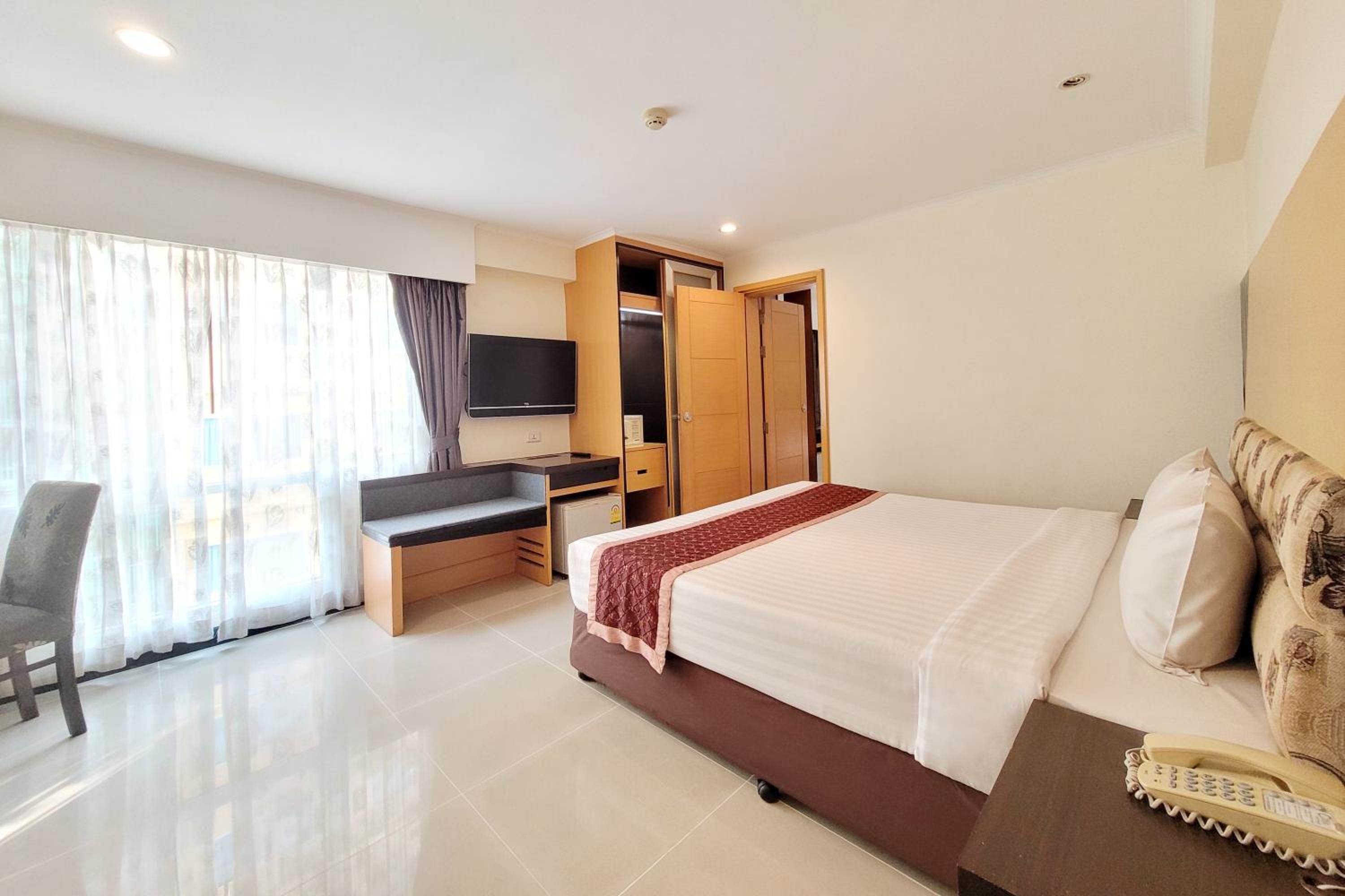 Family - Connecting Room photo 3