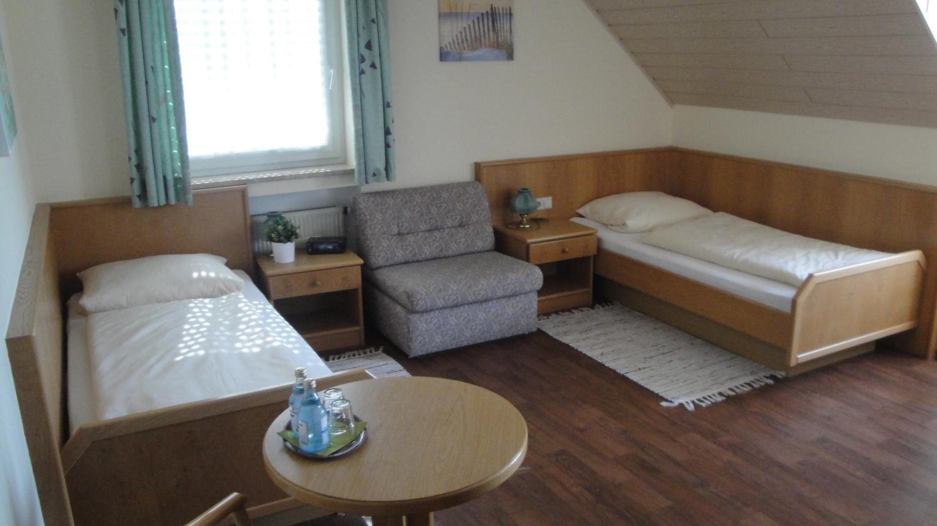 Family Room (2 Adults + 2 Children) photo 3