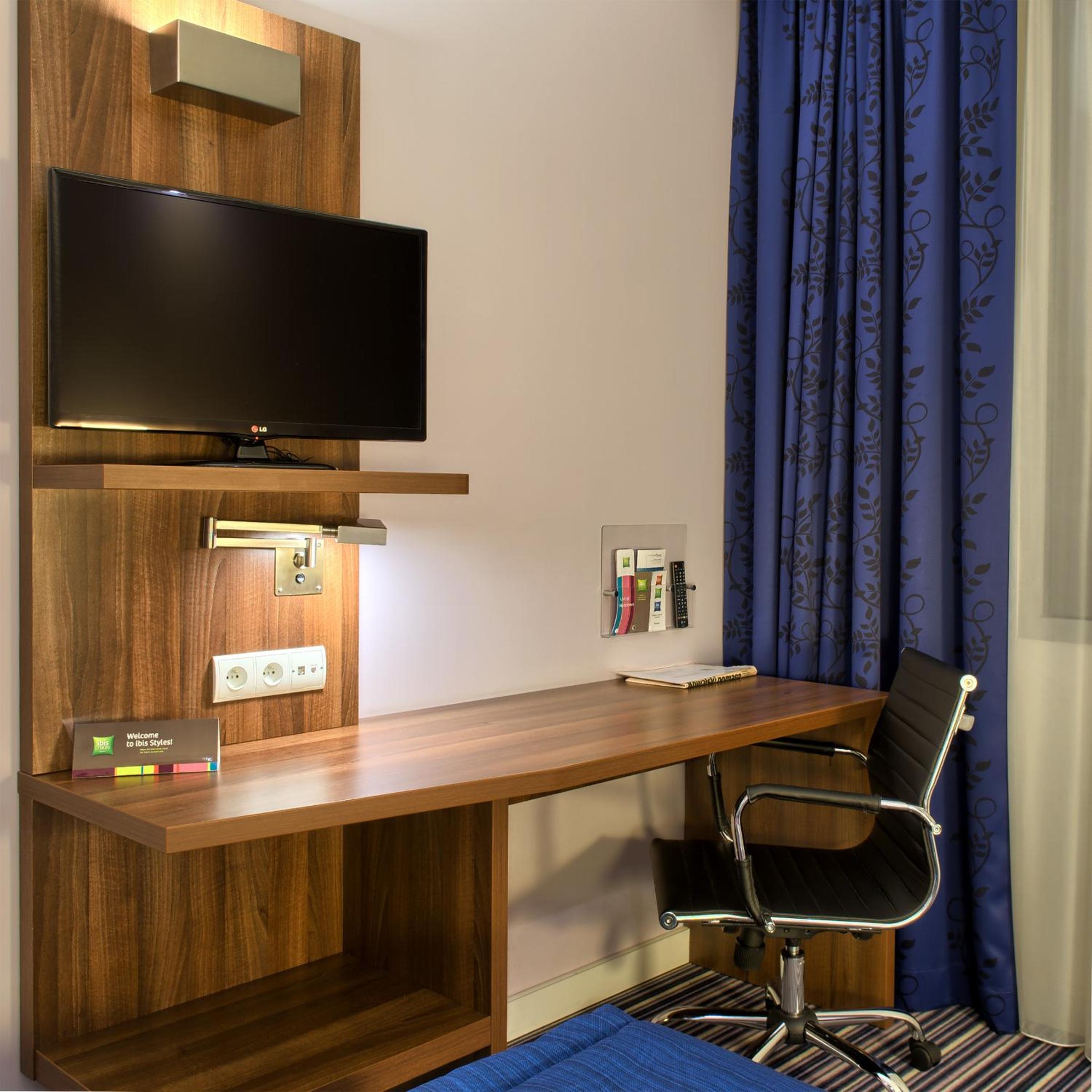Standard Double Room with Sofa photo 3