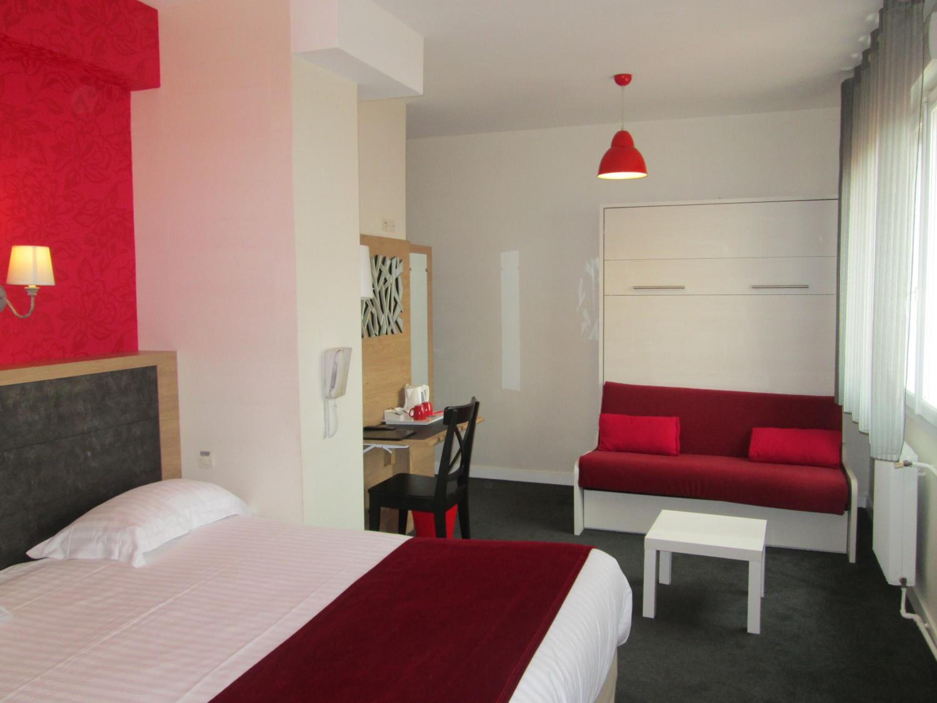 Quadruple Room - Photo 2