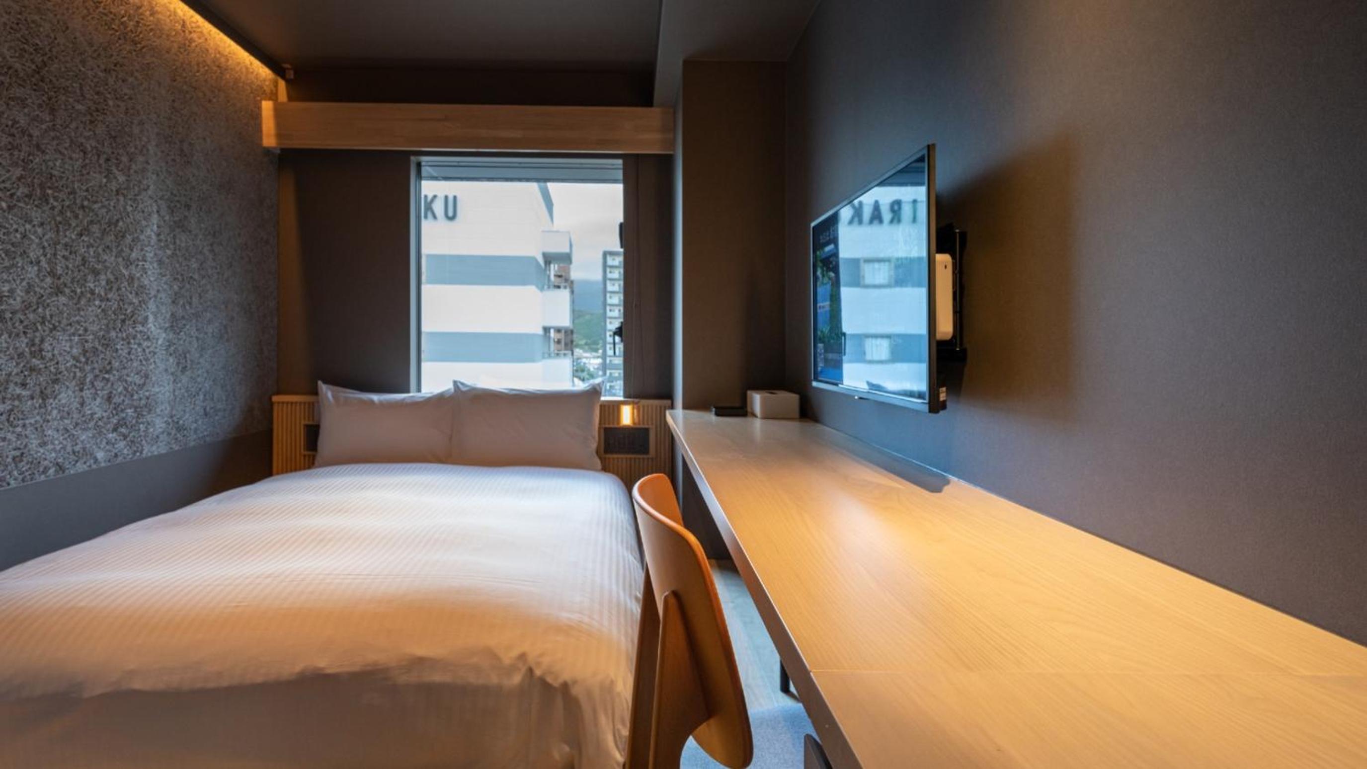 Double Room - Non-Smoking  - Photo 4