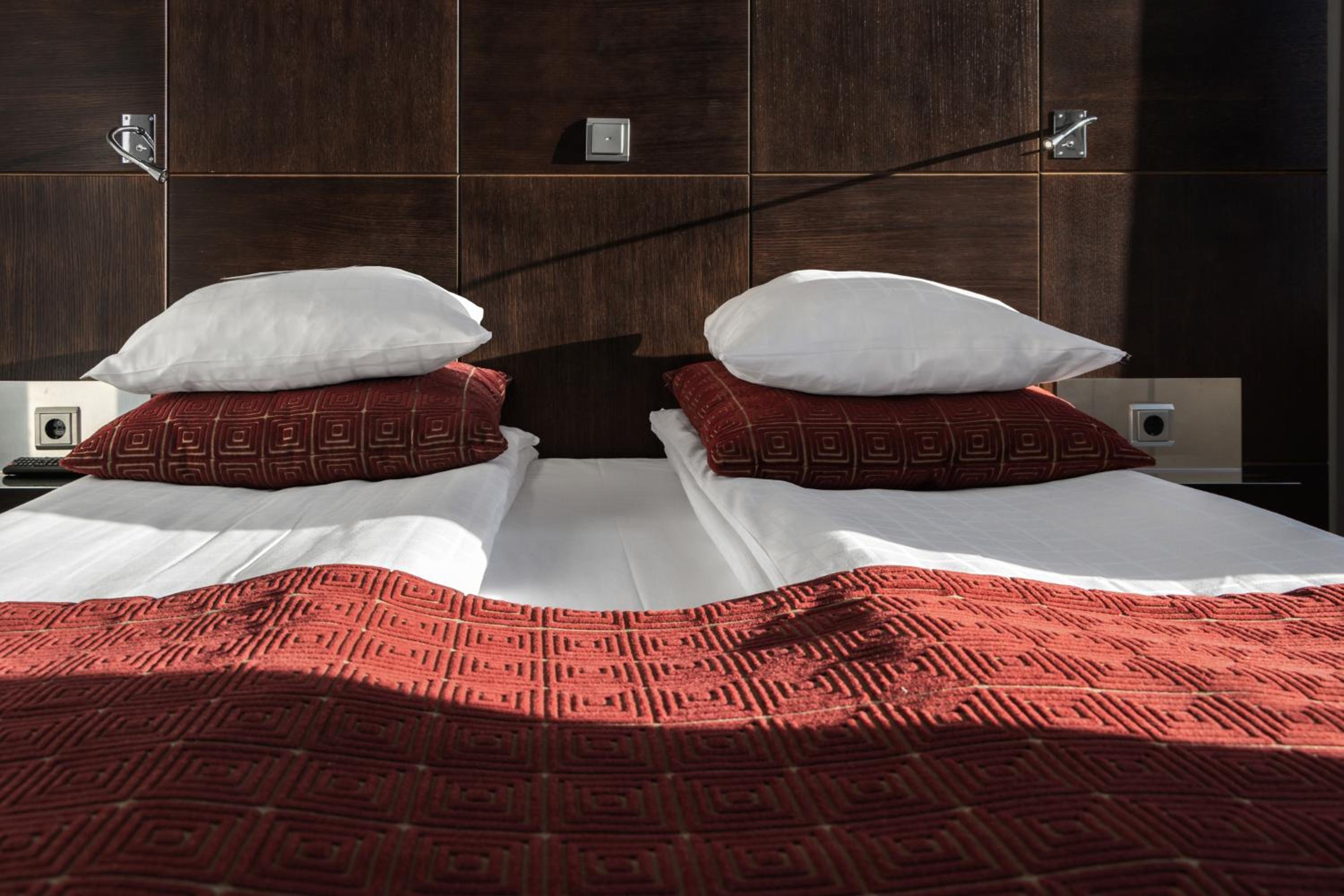 Standard Double Room - Photo 3