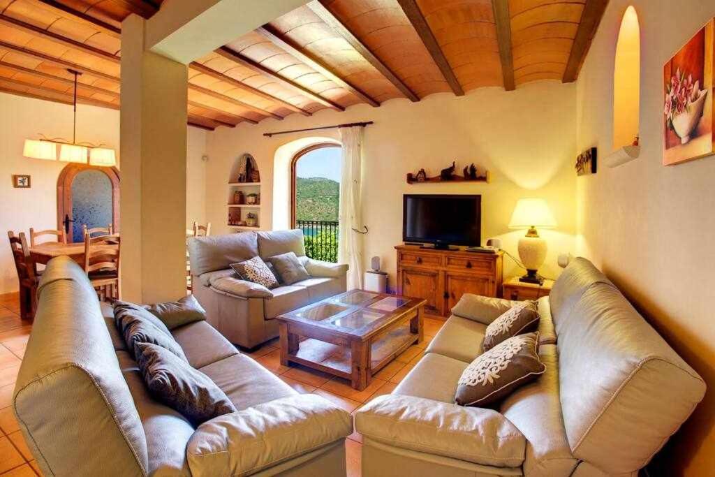 Casa de Nueve Habitaciones