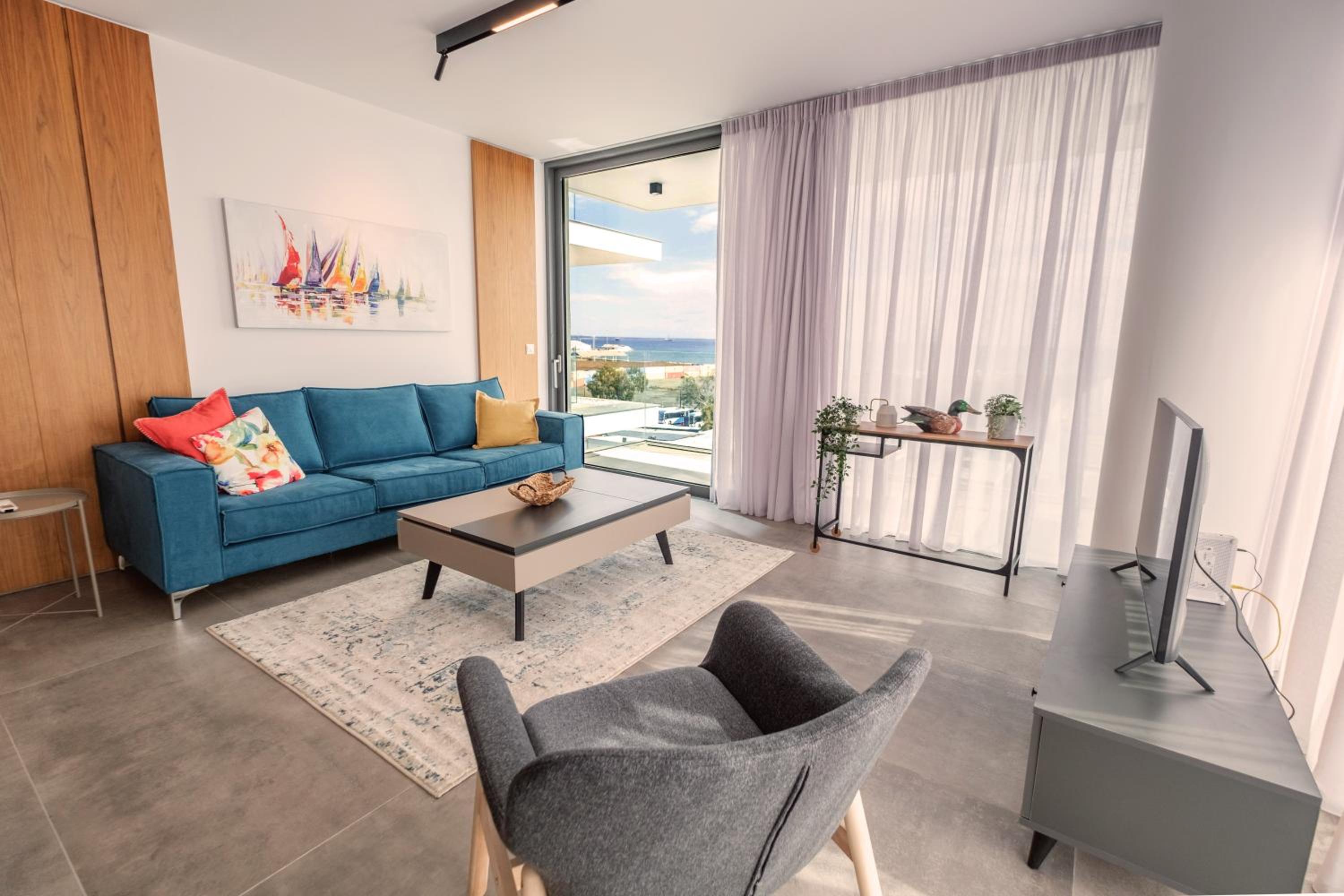 Apartment with Sea View photo 1