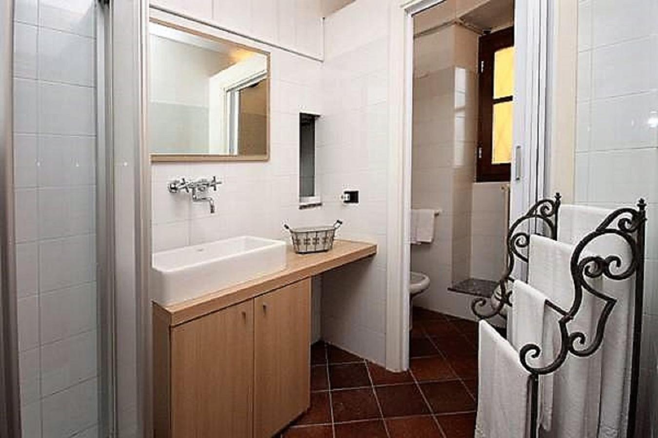 Three-Bedroom Apartment photo 3