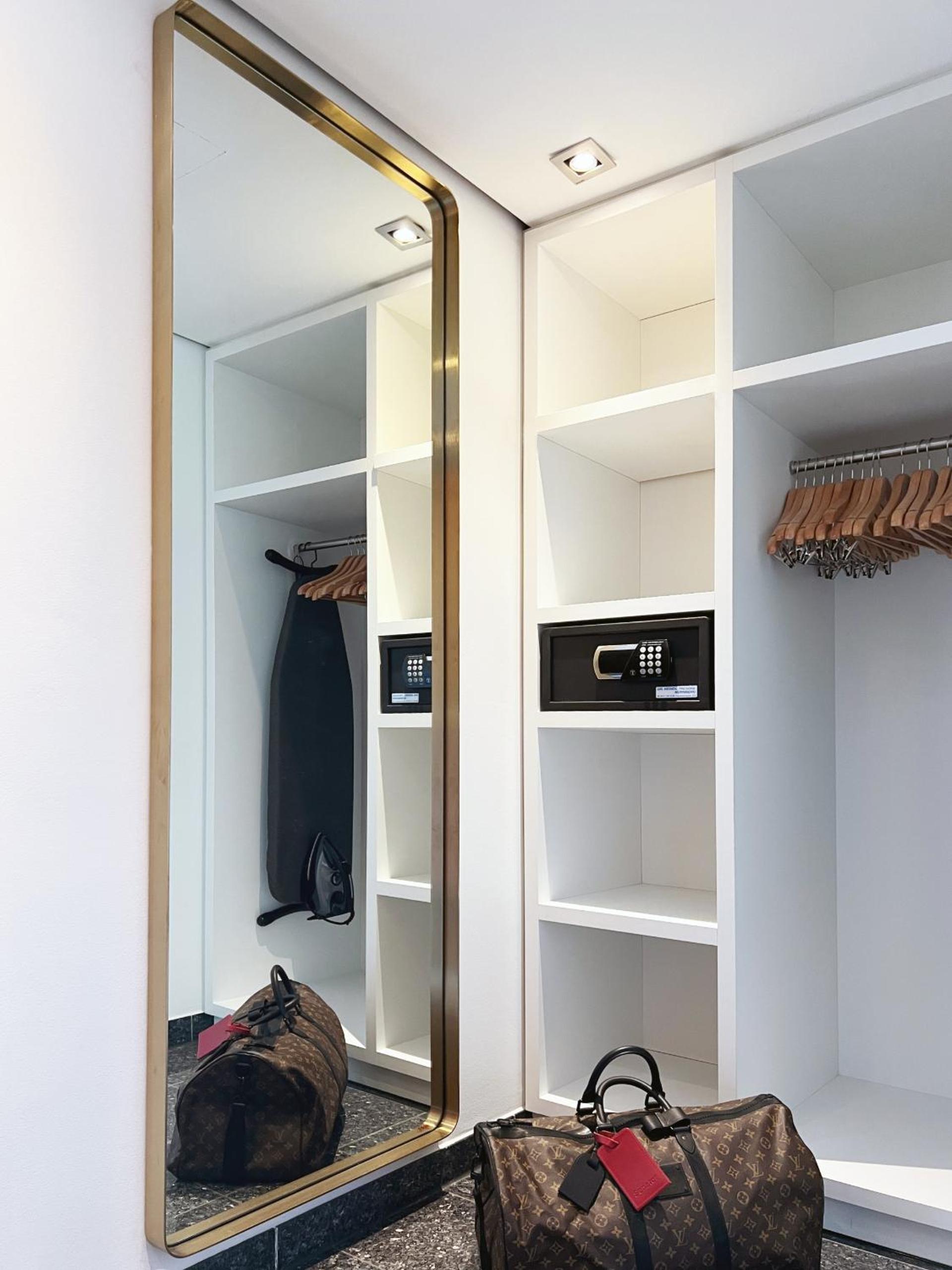 Classic Triple Room - Photo 4
