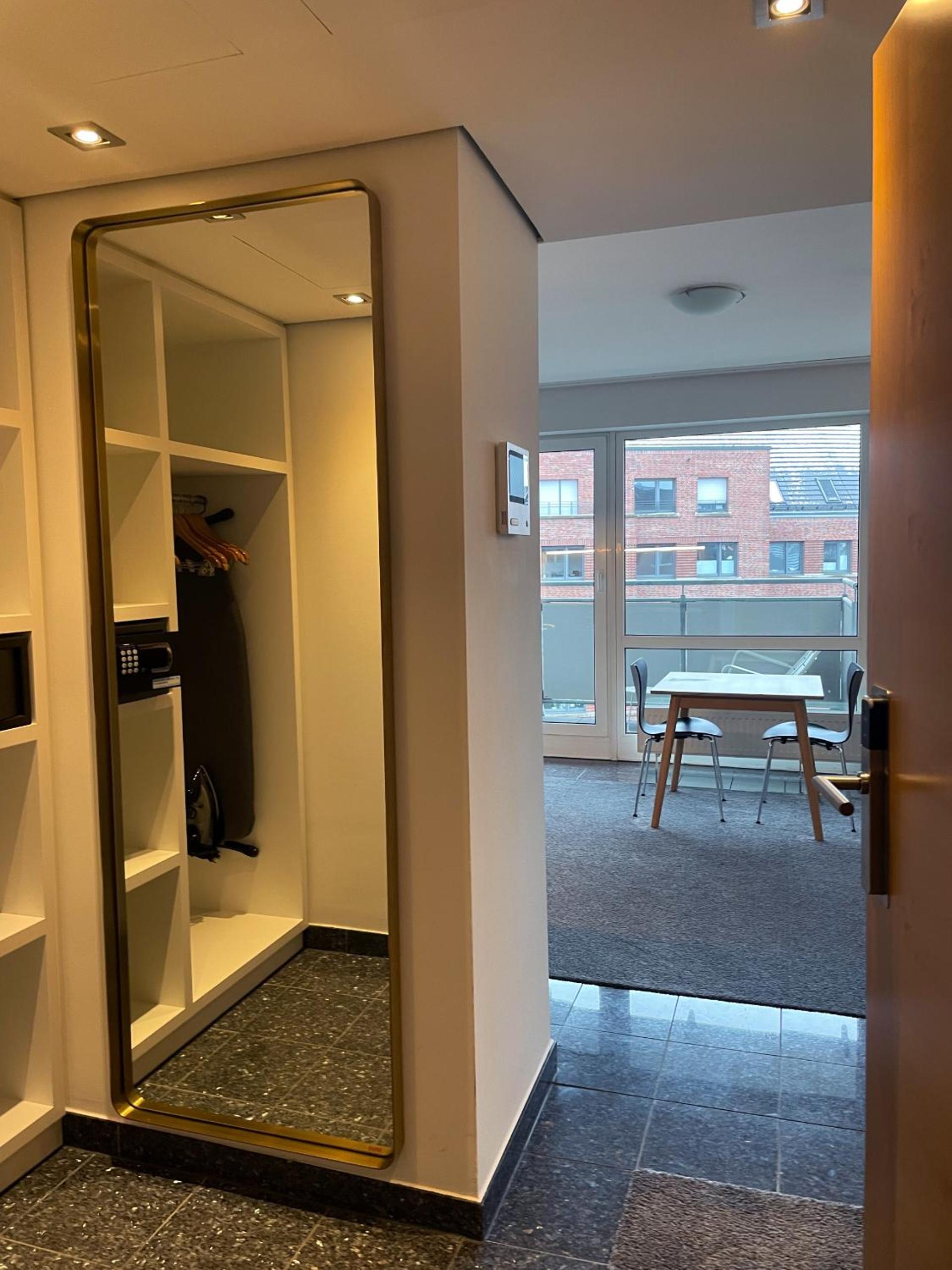 Classic Triple Room - Photo 9