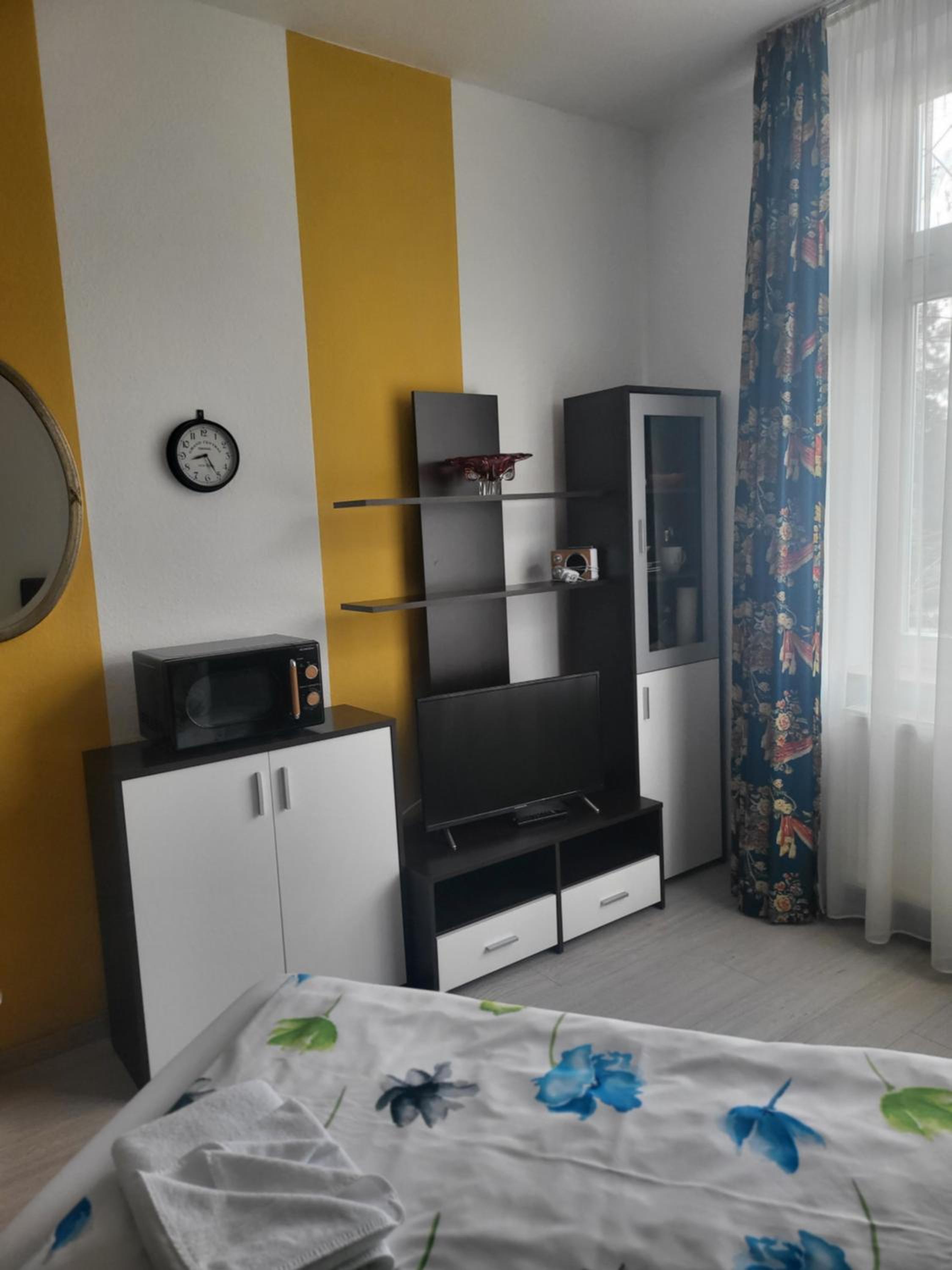 Single Room with Shower photo 2