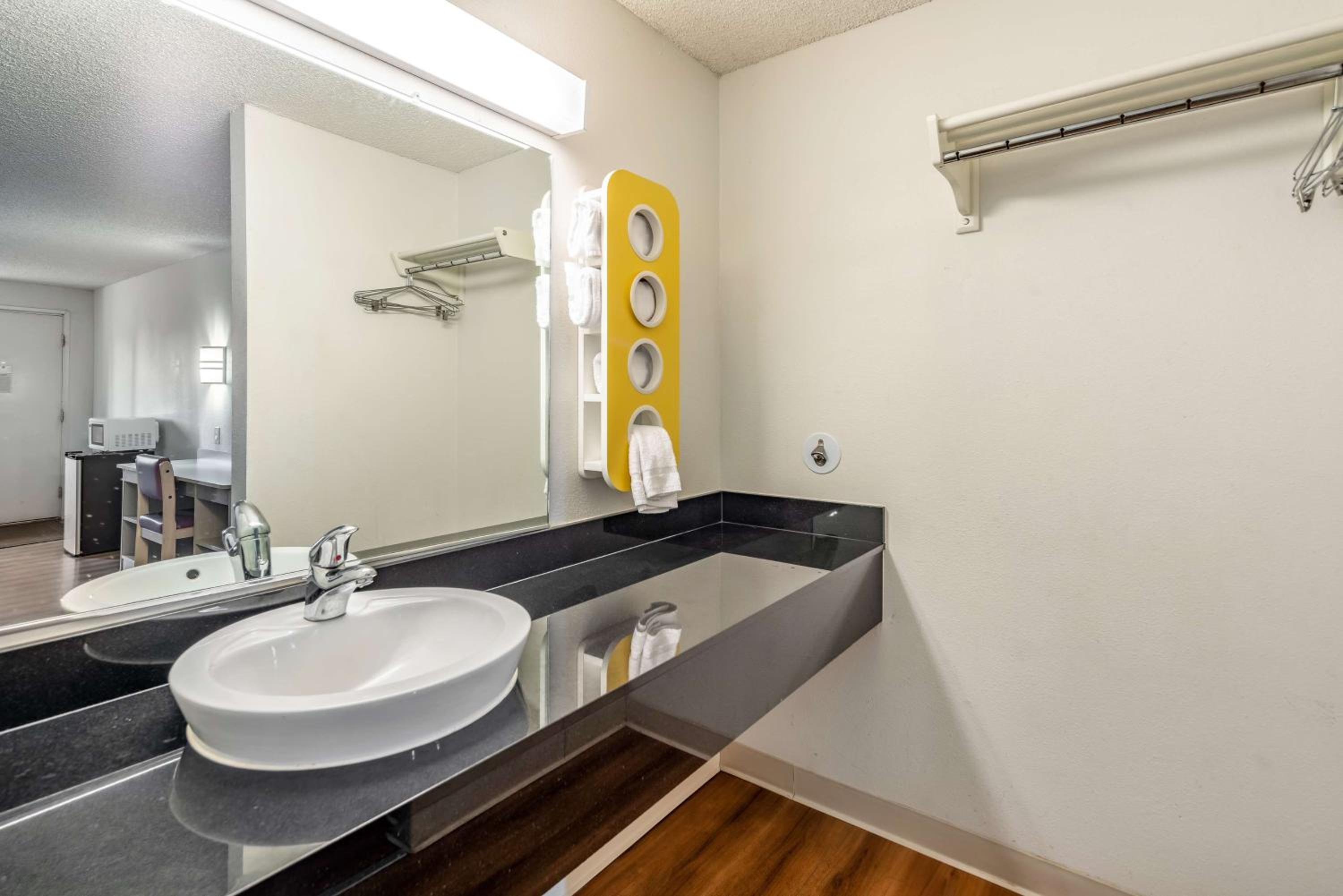 Queen Room with Two Queen Beds - Disability Access - Roll In Shower - Photo 6