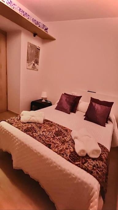 One-Bedroom Apartment photo 3