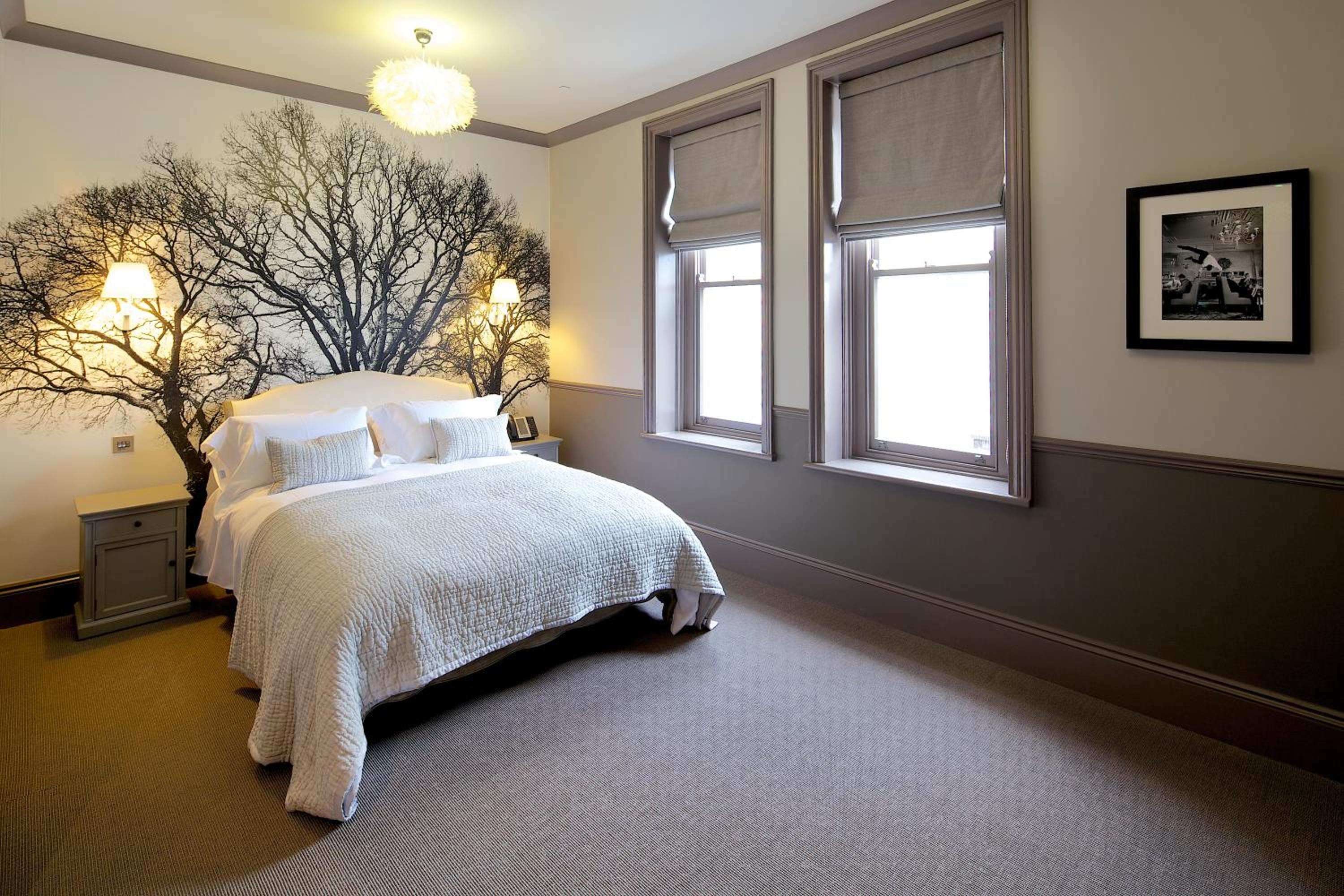 Deluxe King Room photo 2