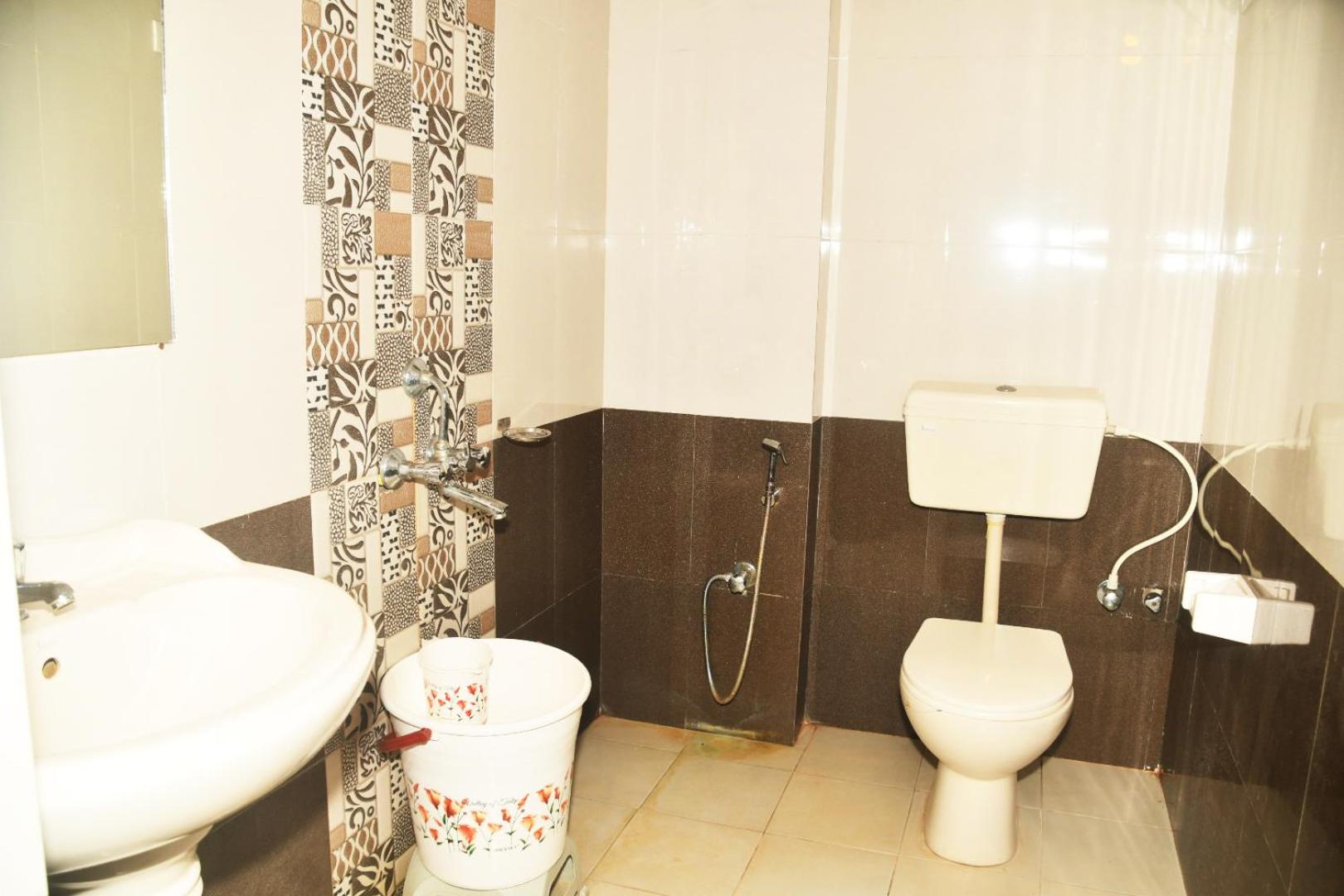 Double Or Twin Room photo 3