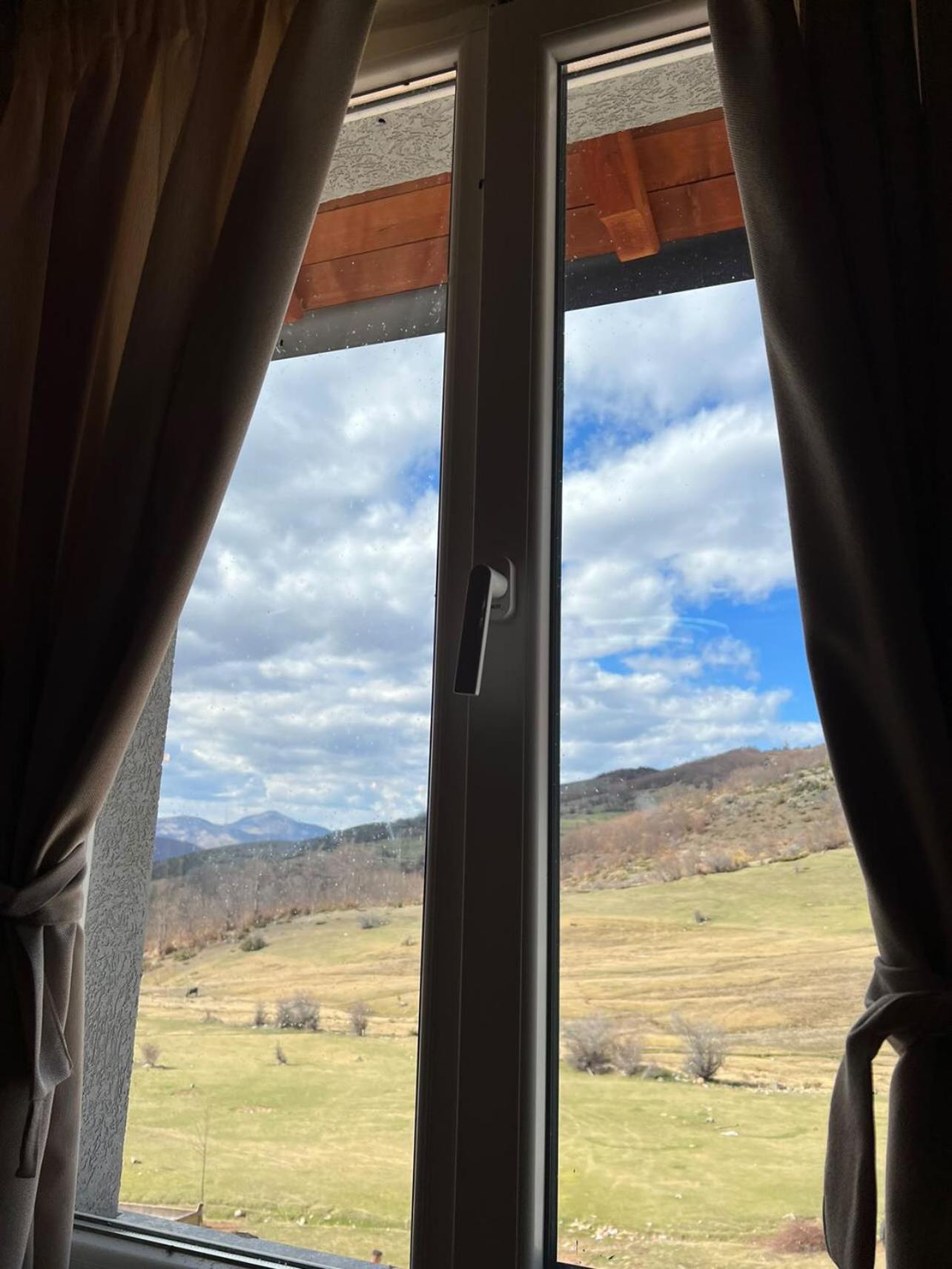 Deluxe Suite With Spa Bath