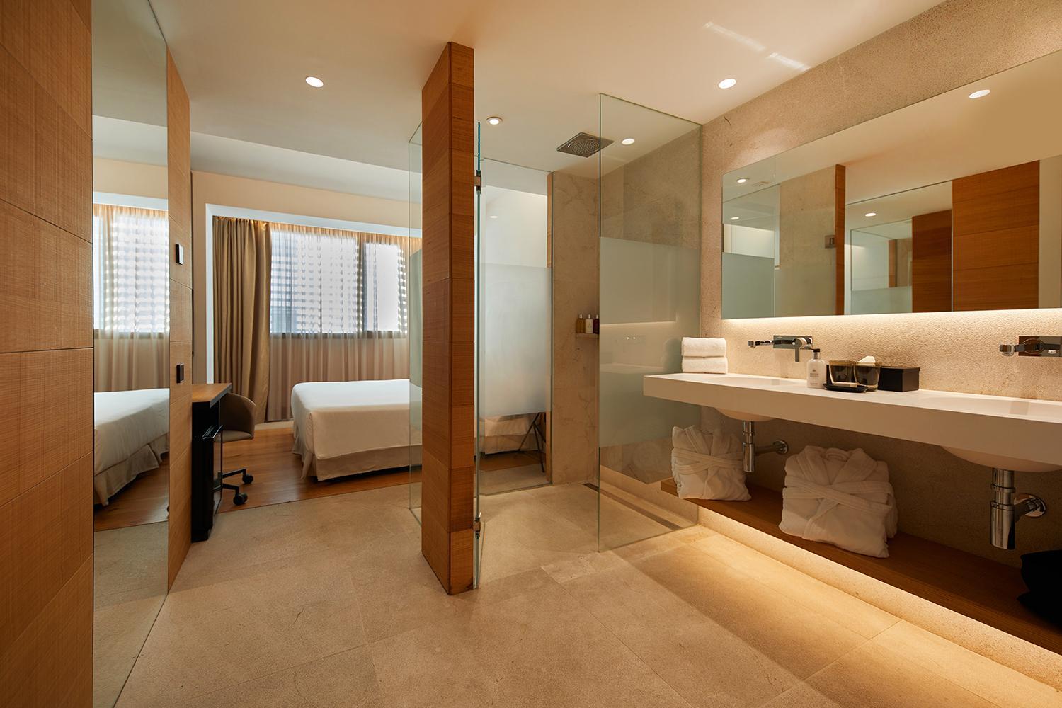 Habitación Doble Estándar o con Dos Camas Individuales.