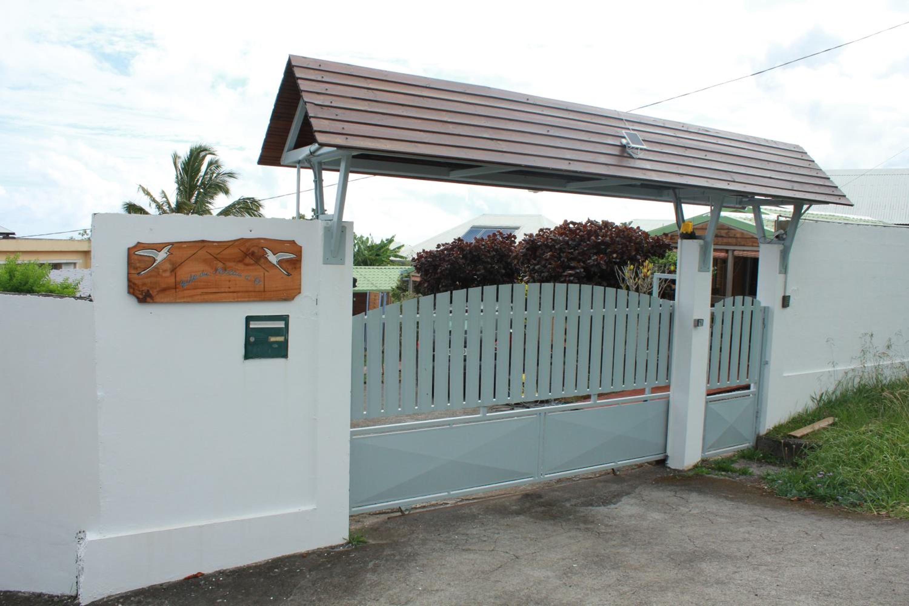 Two-Bedroom House photo 2