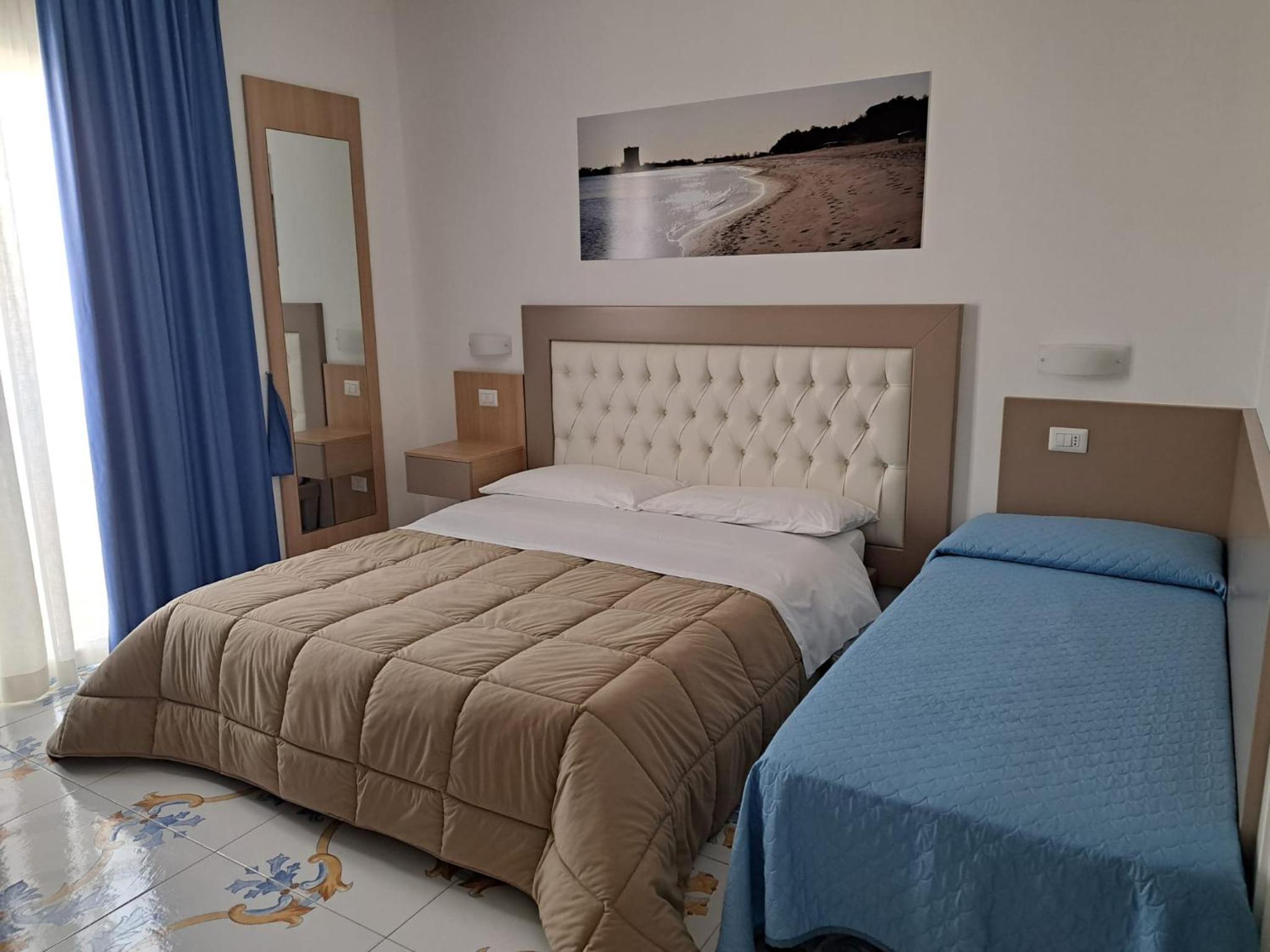 Standard Triple Room - Photo 1