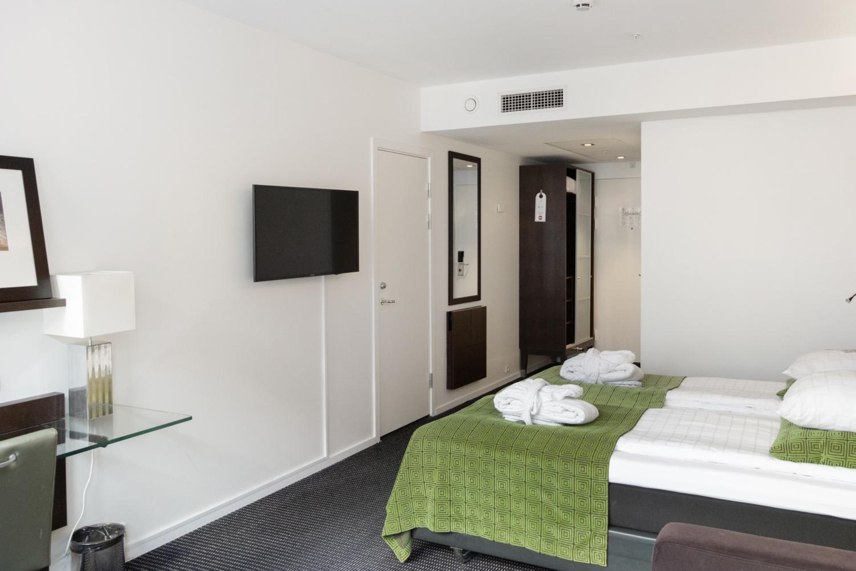 Connecting Room for up to 6 people photo 1