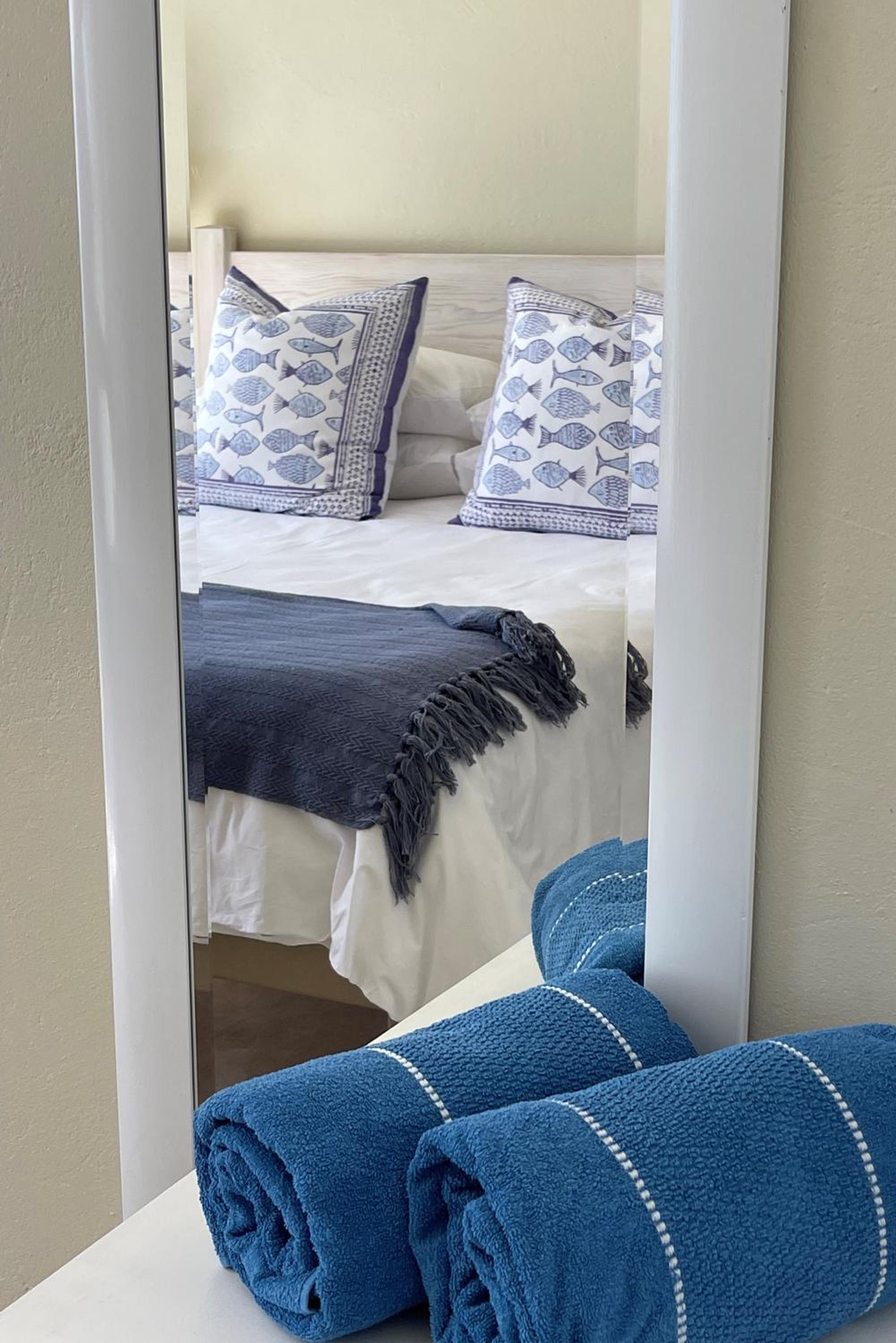 Two-Bedroom Apartment - Photo 1