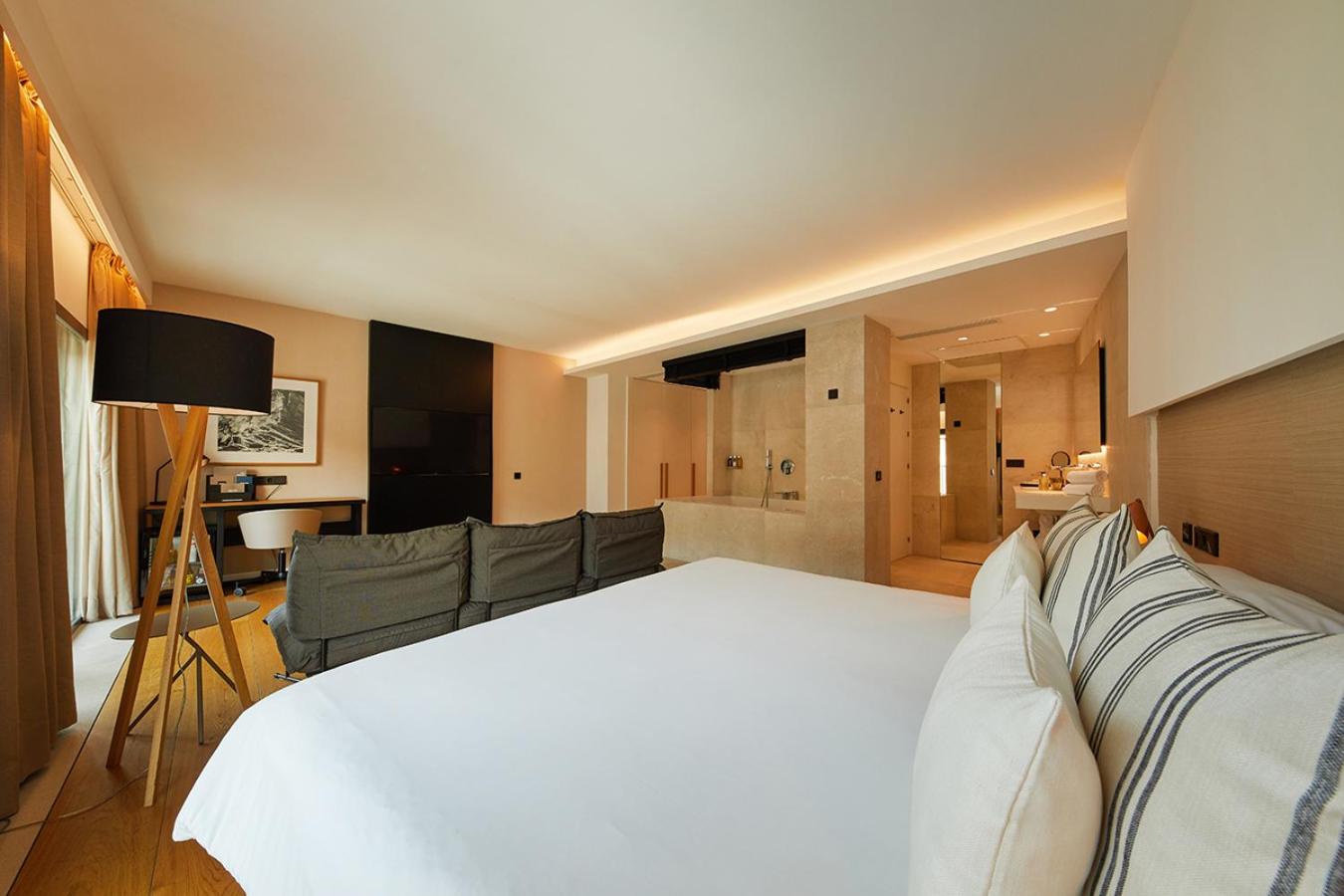 Suite con Bañera