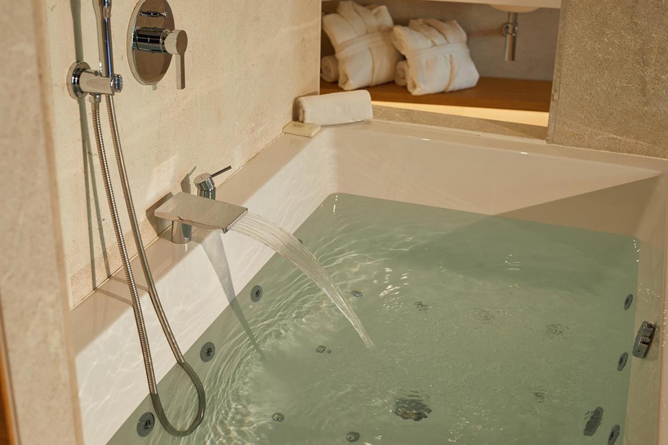 Suite con Bañera
