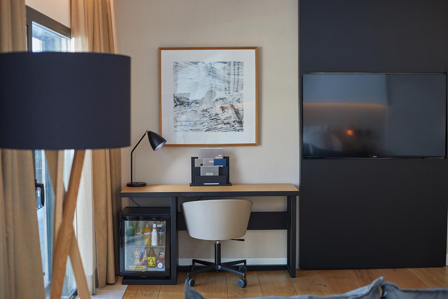 Suite con Jacuzzi y Balcón