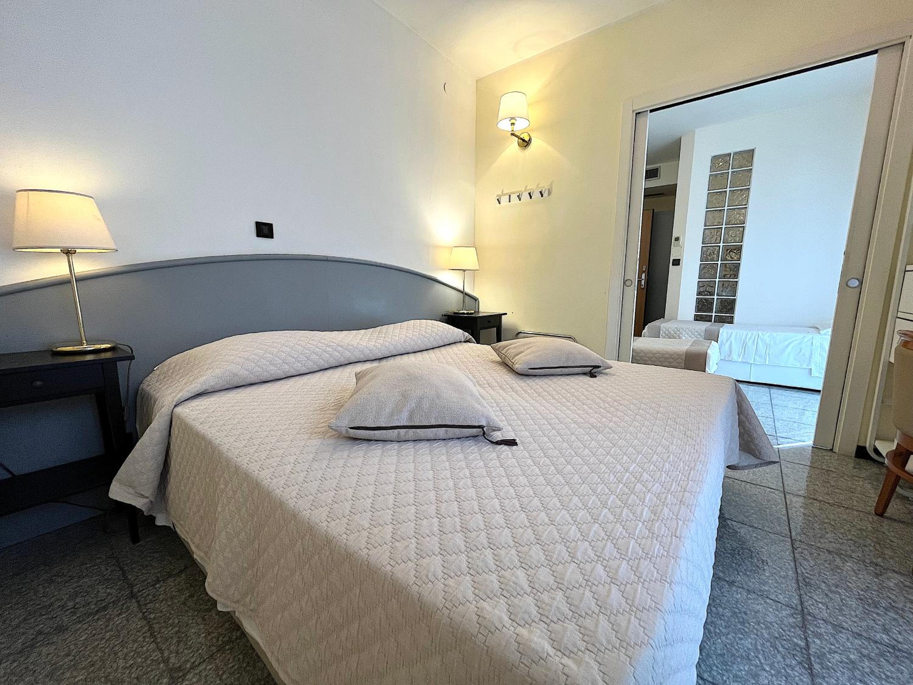 Quadruple Room photo 3