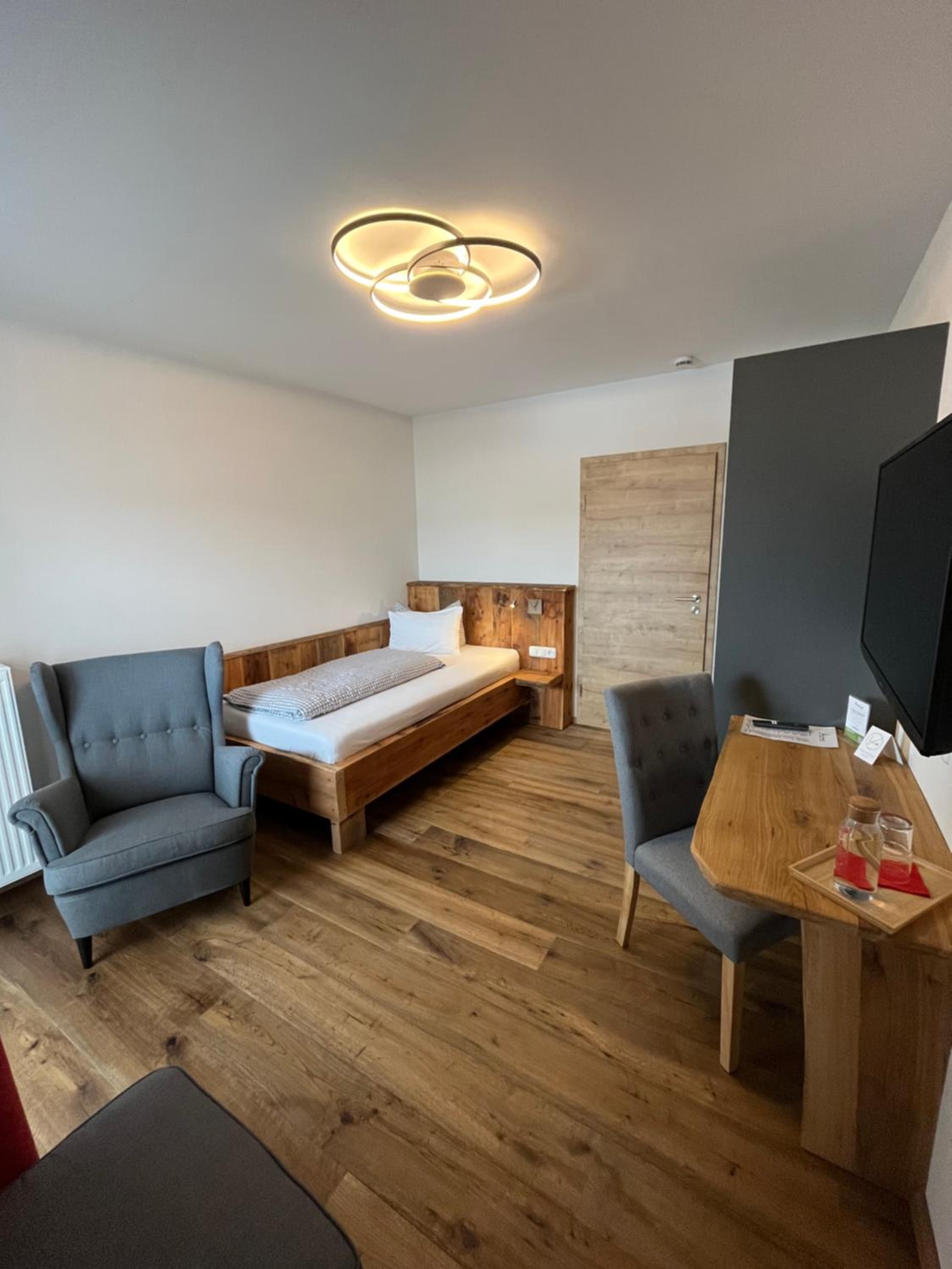 Single Room with Balcony photo 1