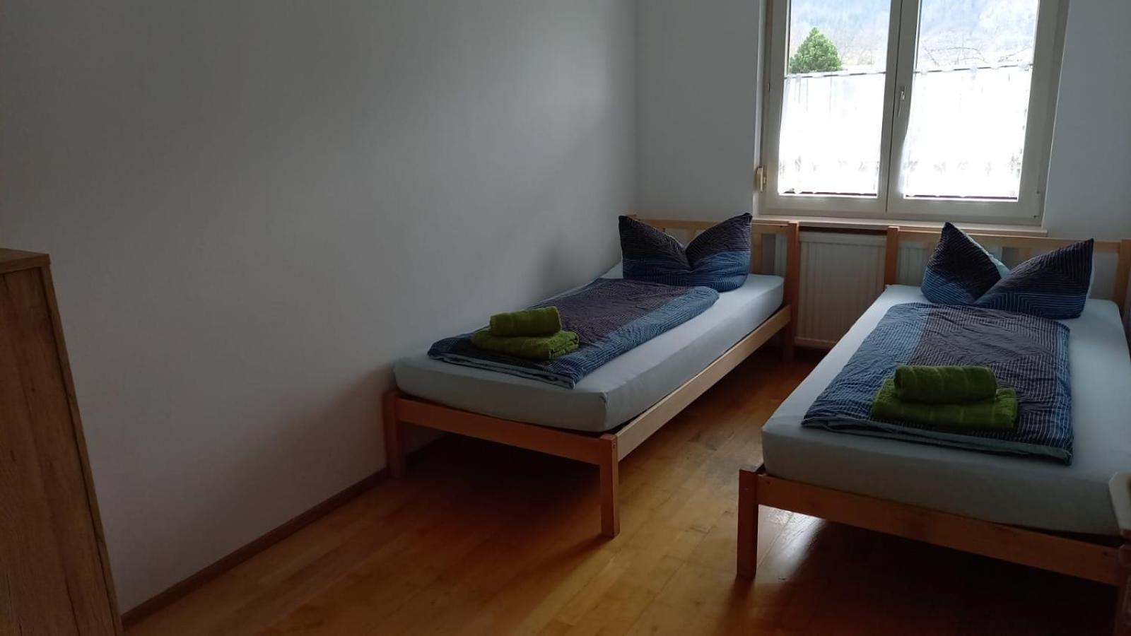 Double Room with Shared Bathroom photo 2