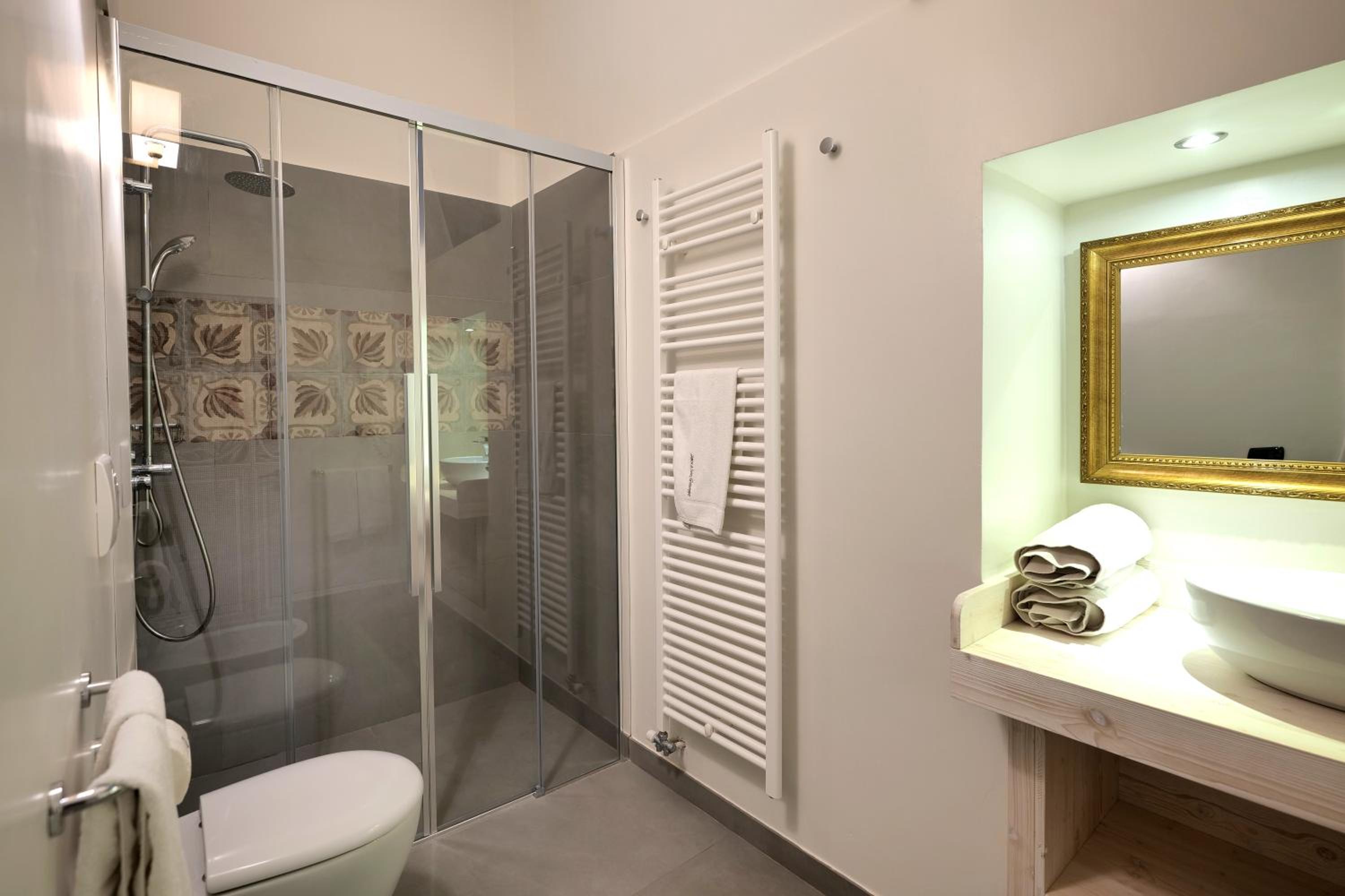 Junior Suite with Spa photo 2
