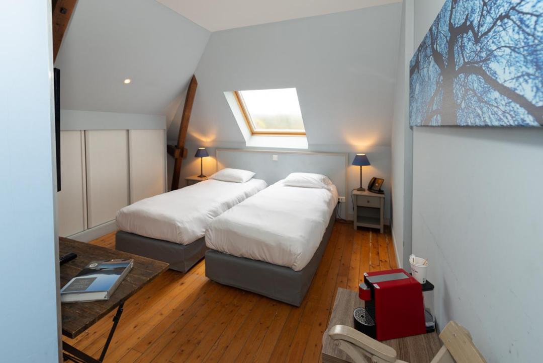 Superior Double or Twin Room photo 3