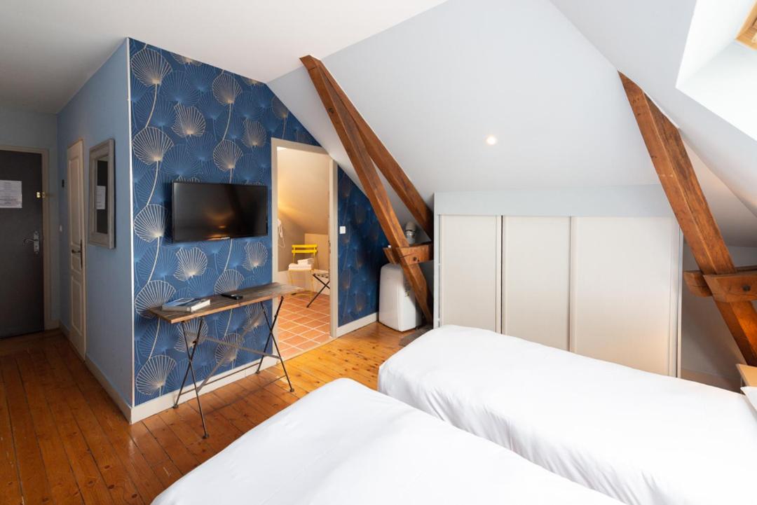 Superior Double or Twin Room photo 2